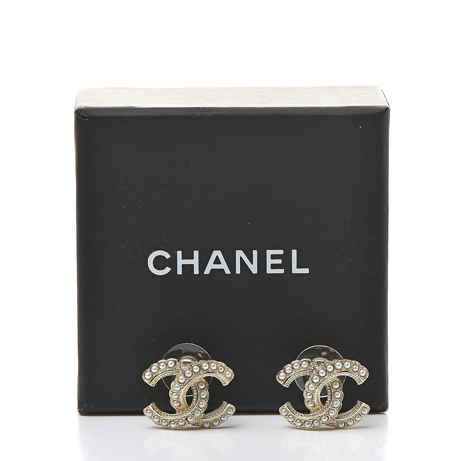 Chanel Pearl Queen of France CC Earrings Gold 5 of 5