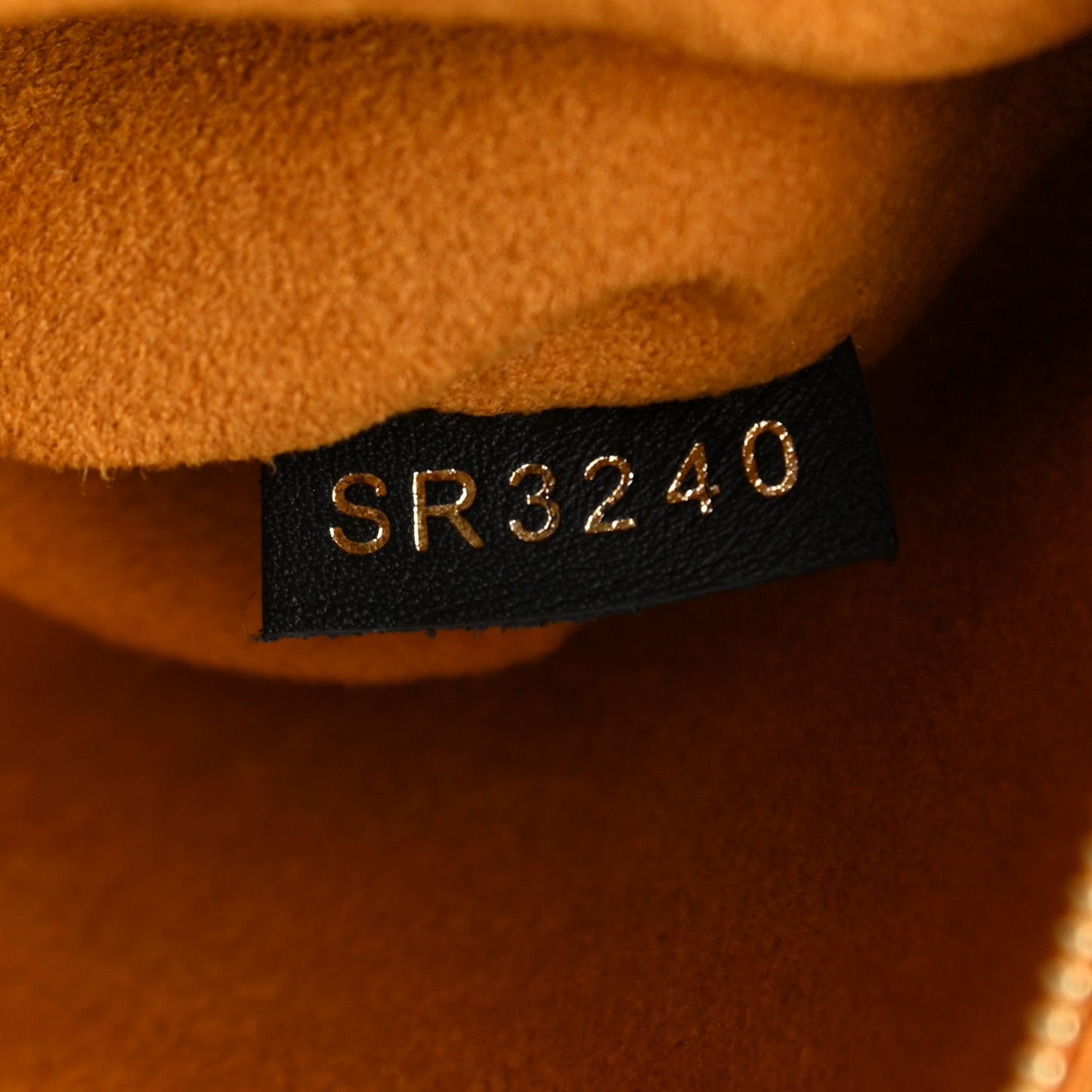 Calfskin Monogram Tufting On My Side Black