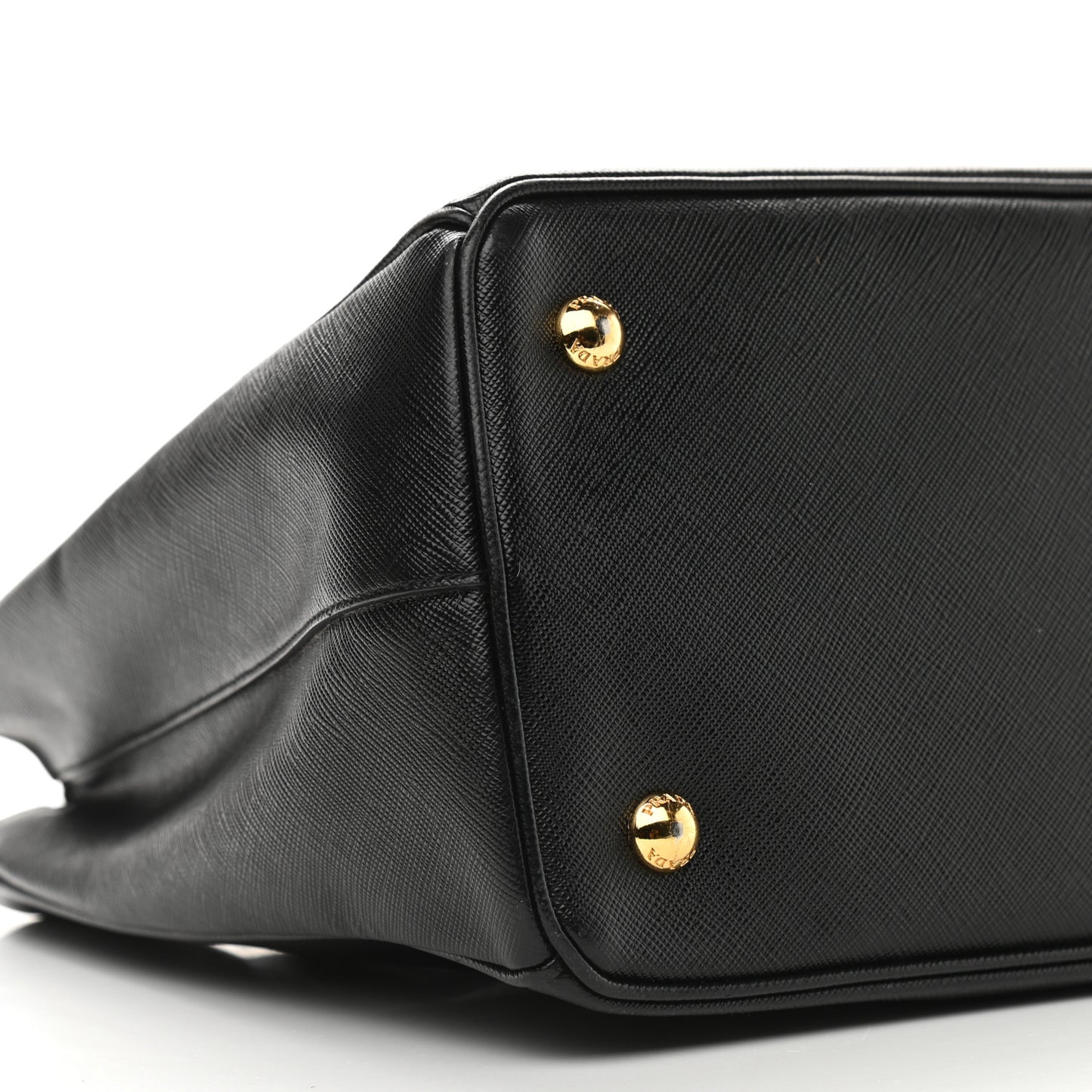 Saffiano Lux Medium Tote Black