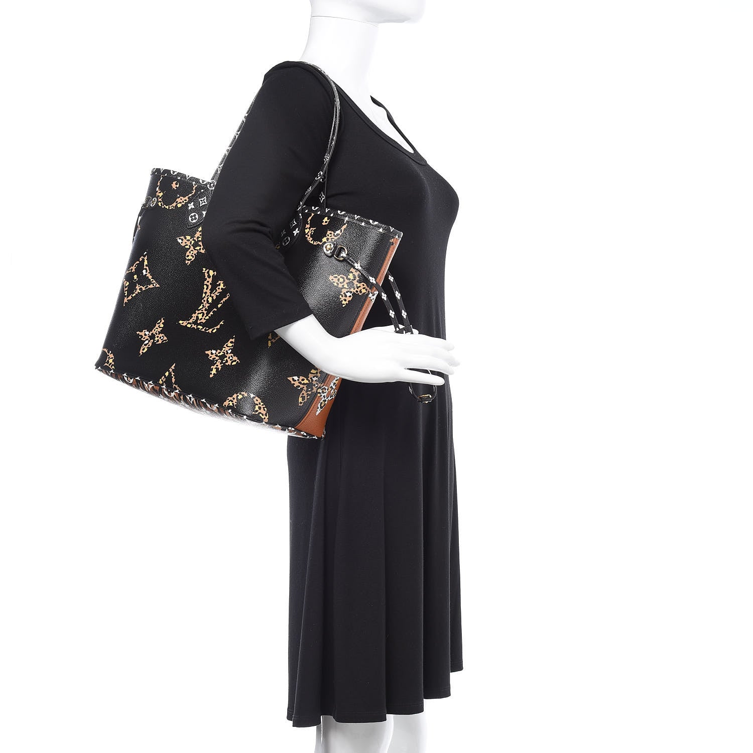 Louis Vuitton Monogram Giant Jungle Neverfull MM Black 2 of 14
