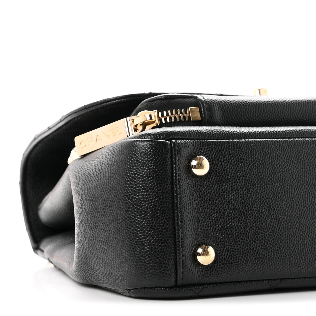 Caviar Quilted Medium Business Affinity Flap Black