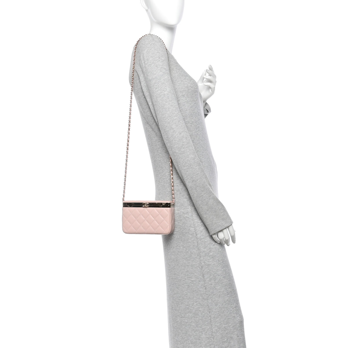 Chanel Lambskin Quilted CC Vanity With Chain Light Pink 2 of 11