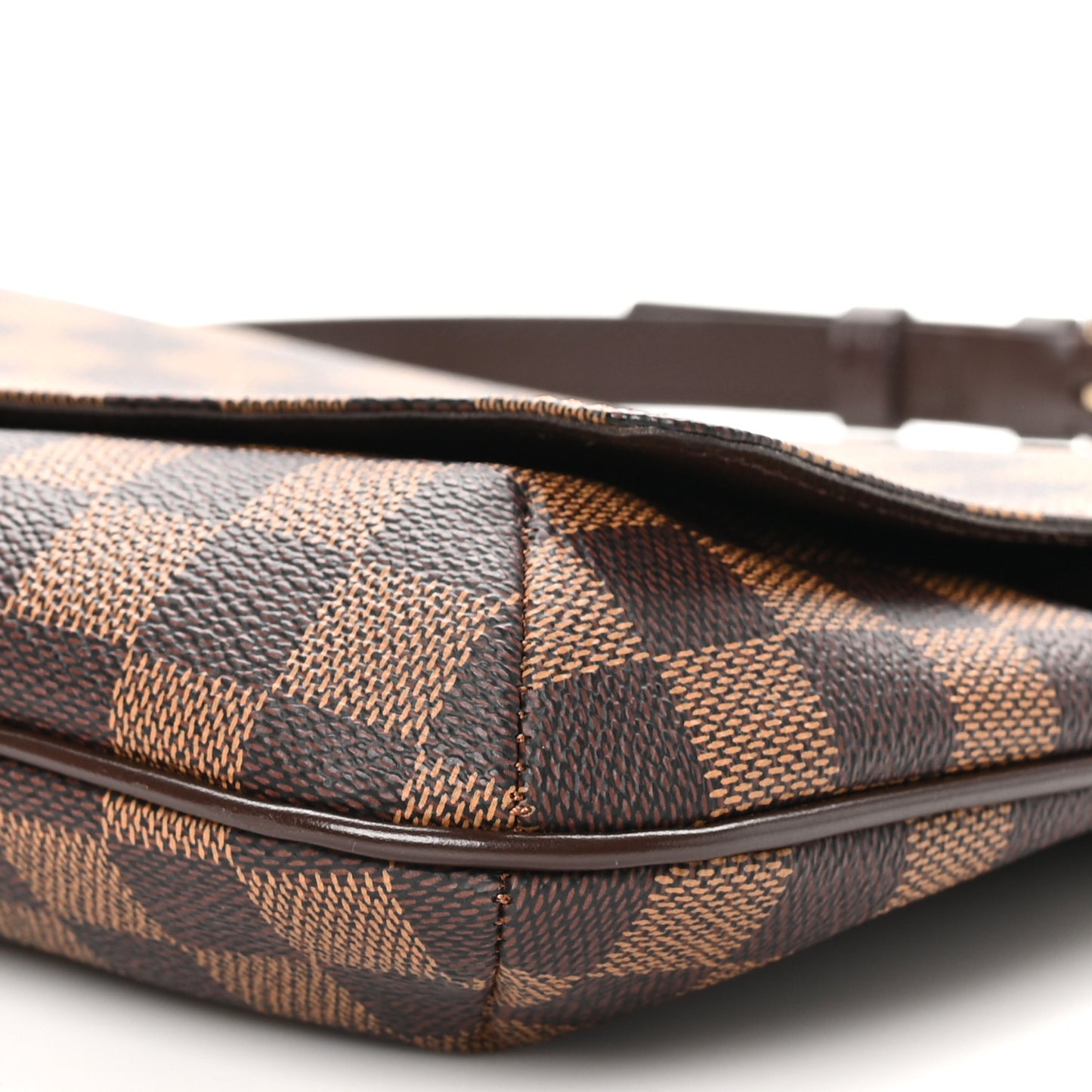 Damier Ebene Musette Tango