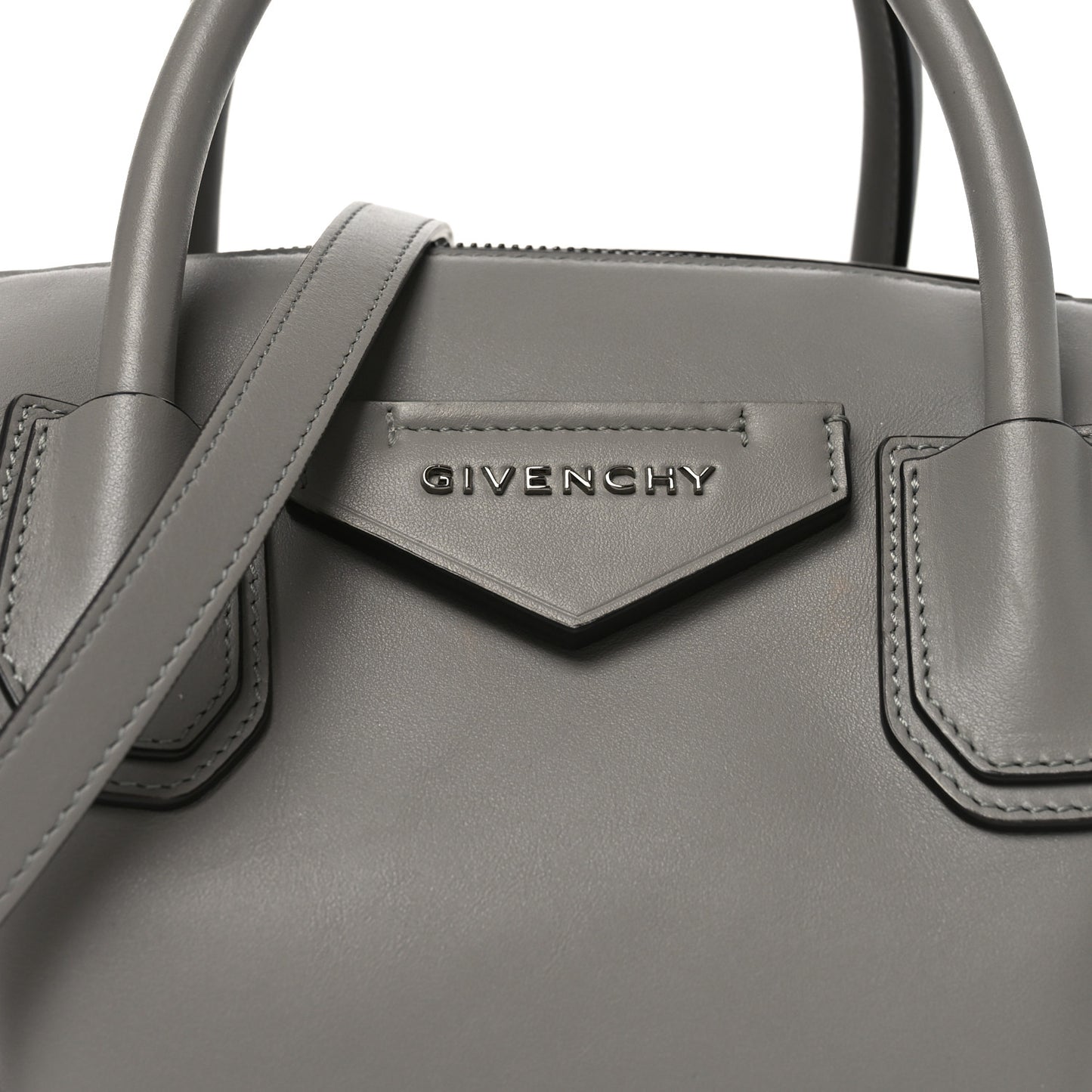 Calfskin Small Soft Antigona Pearl Grey