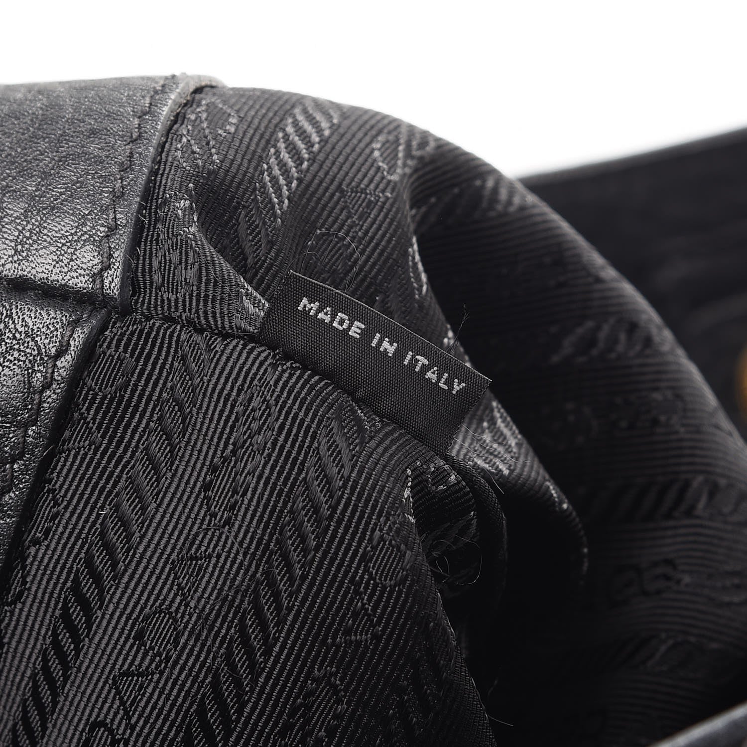 Prada Vitello Daino Shoulder Bag Nero Black 7 of 8