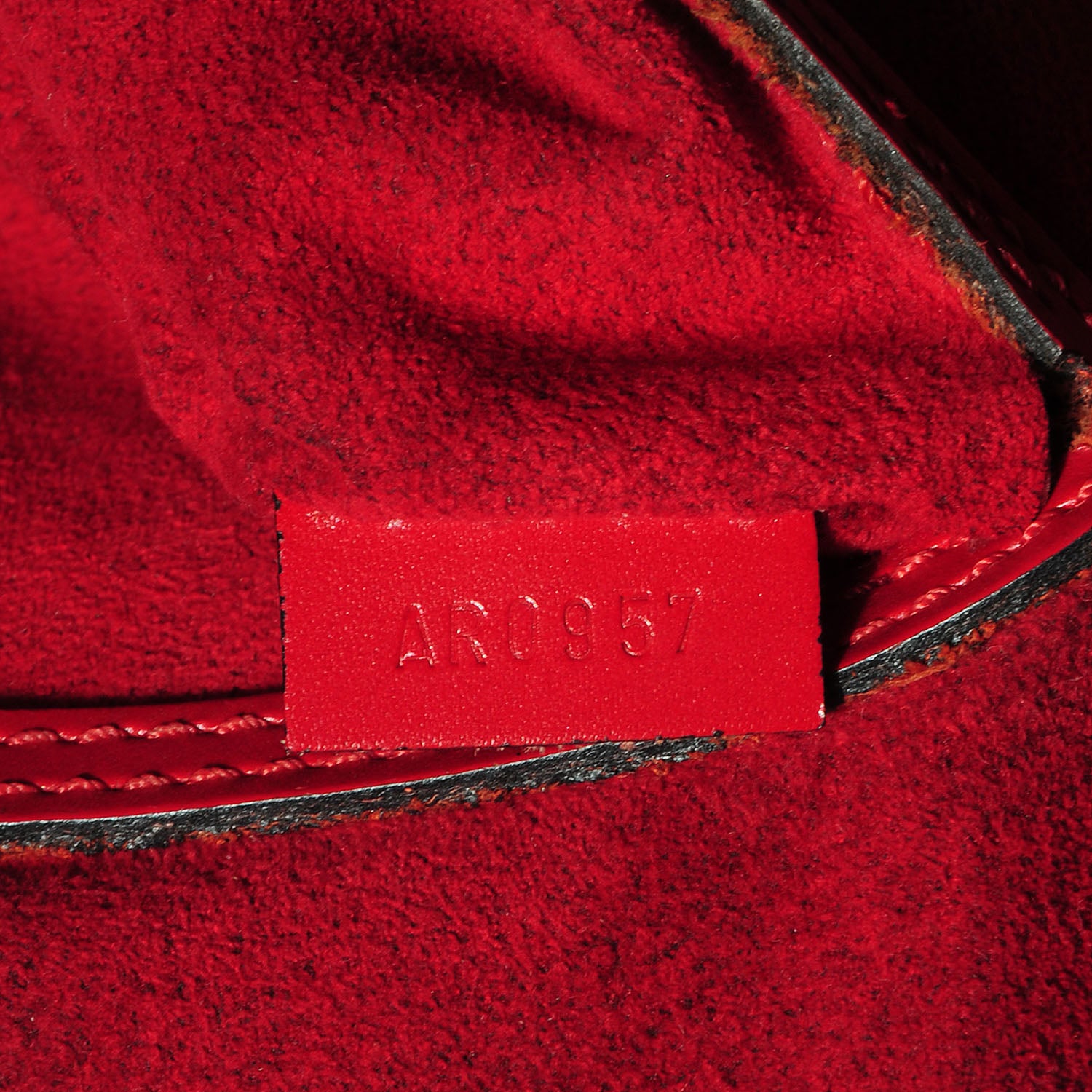 Louis Vuitton Epi Alma PM Rouge 9 of 10