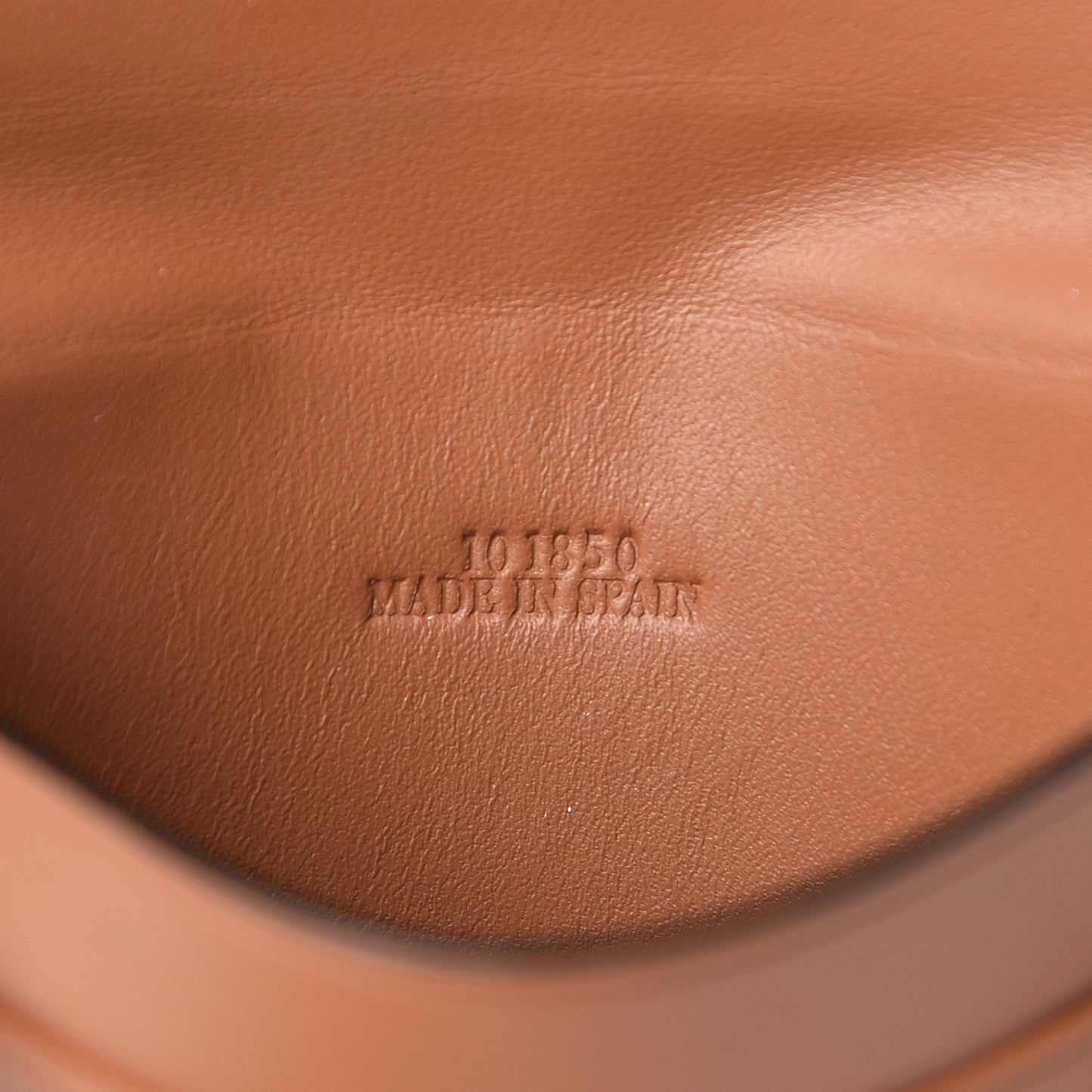 Soft Calfskin Large Heel Pouch Tan