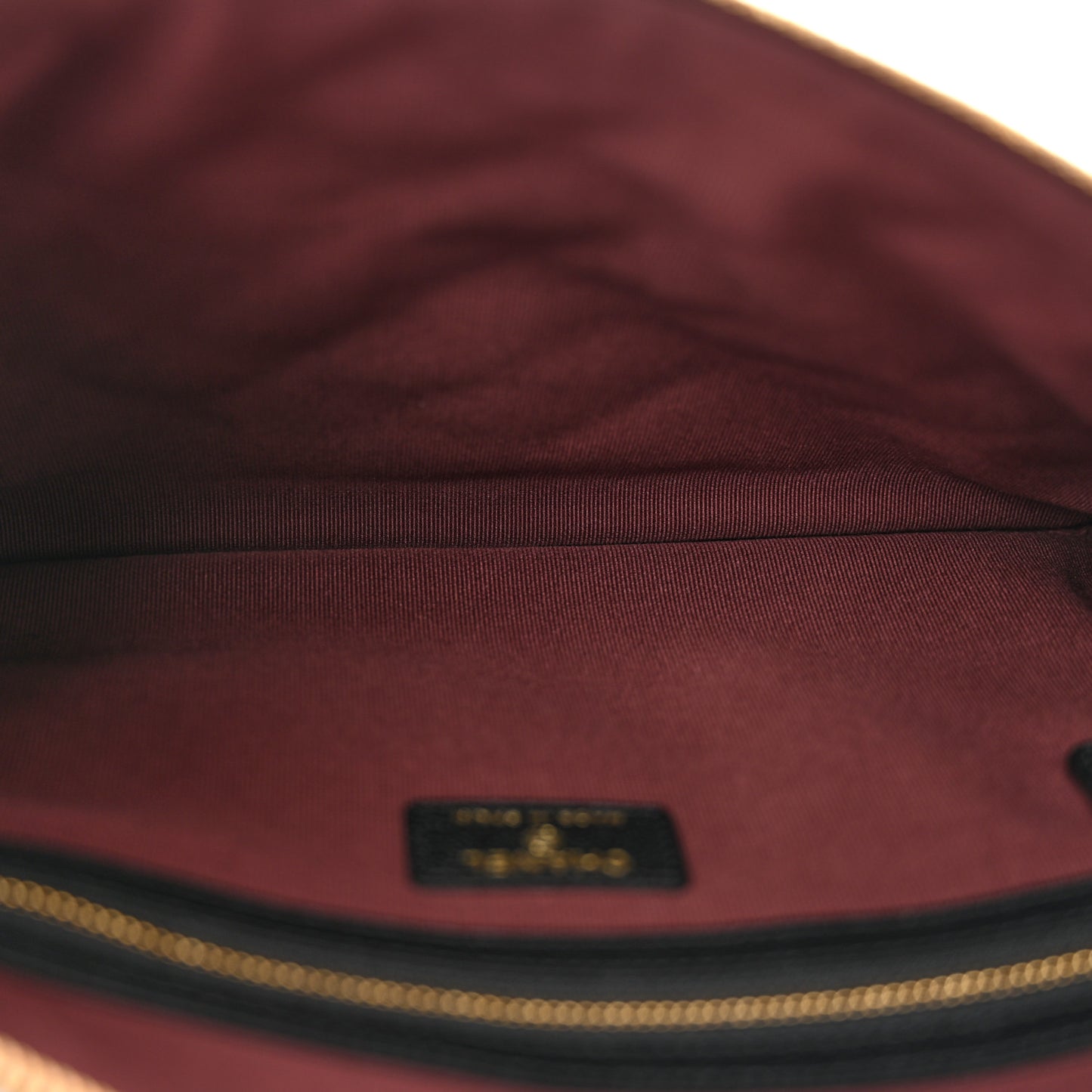 Caviar Quilted Medium Cosmetic Case Black