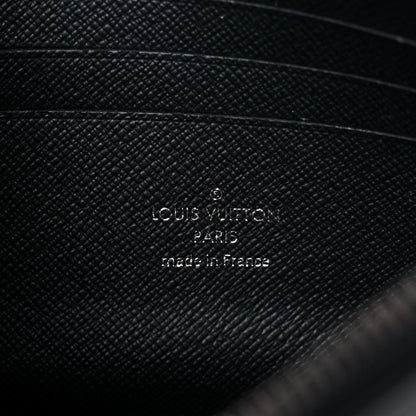 Louis Vuitton Monogram Eclipse Discovery Pochette 6 of 9