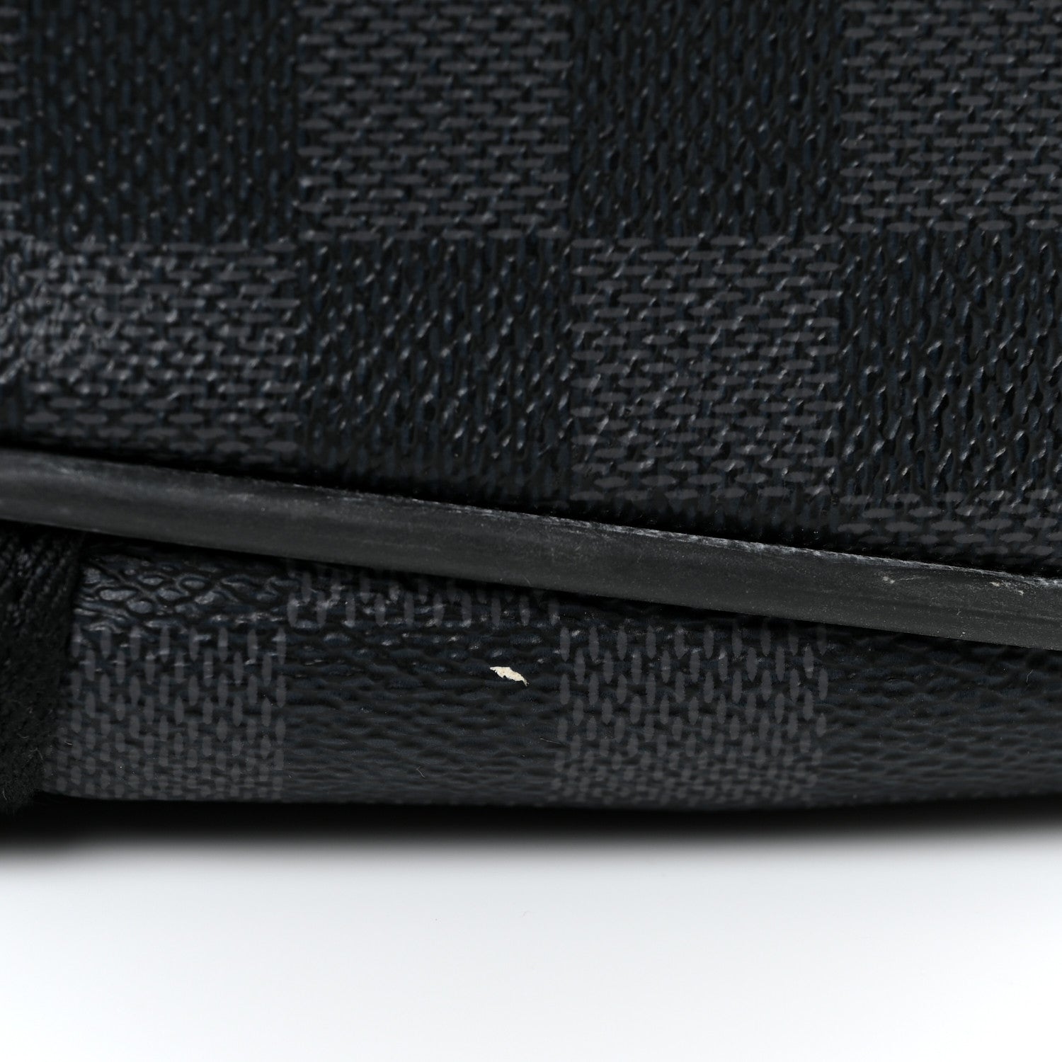 Louis Vuitton Damier Graphite Neo Eole 65 20 of 21