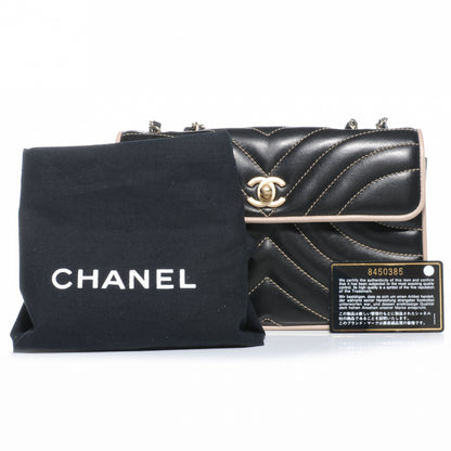 Chanel Lambskin Small Single Flap Bag Black and Blush 9 of 9