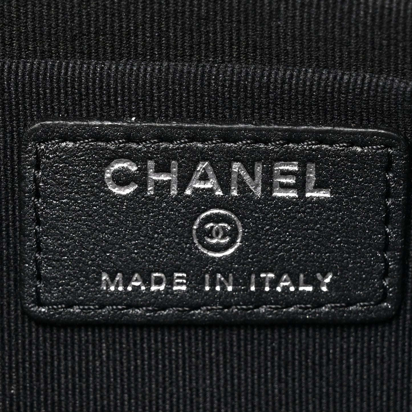 Pearly Lambskin Quilted Cosmetic Case So Black