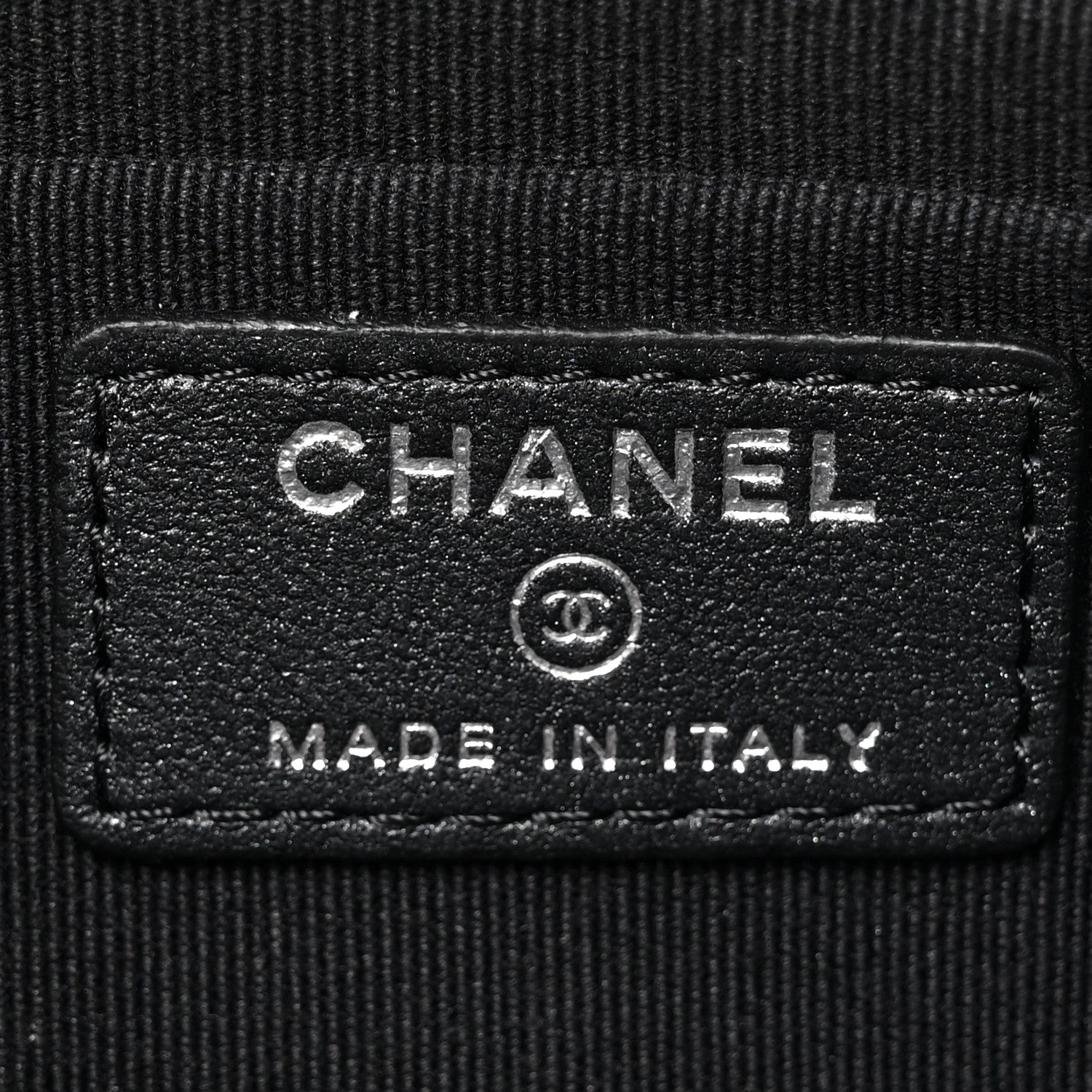 Chanel Pearly Lambskin Quilted Cosmetic Case So Black 6 of 7