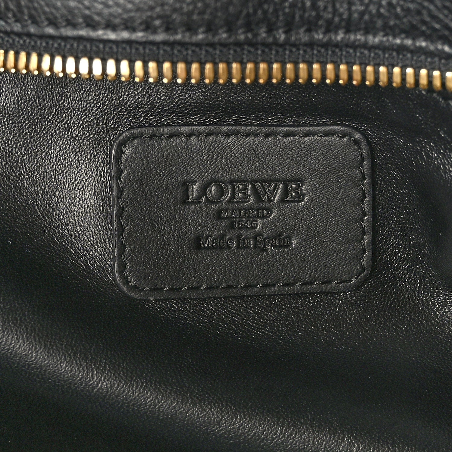Loewe Calfskin Amazona 35 Ivory Black 6 of 8