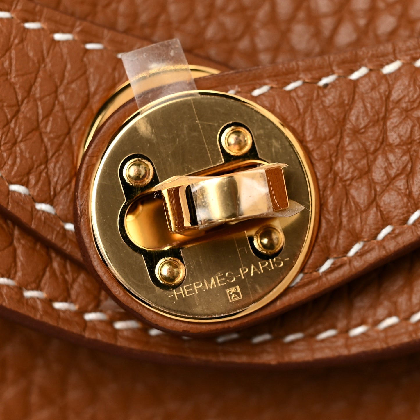 Taurillon Clemence Mini Lindy 20 Gold