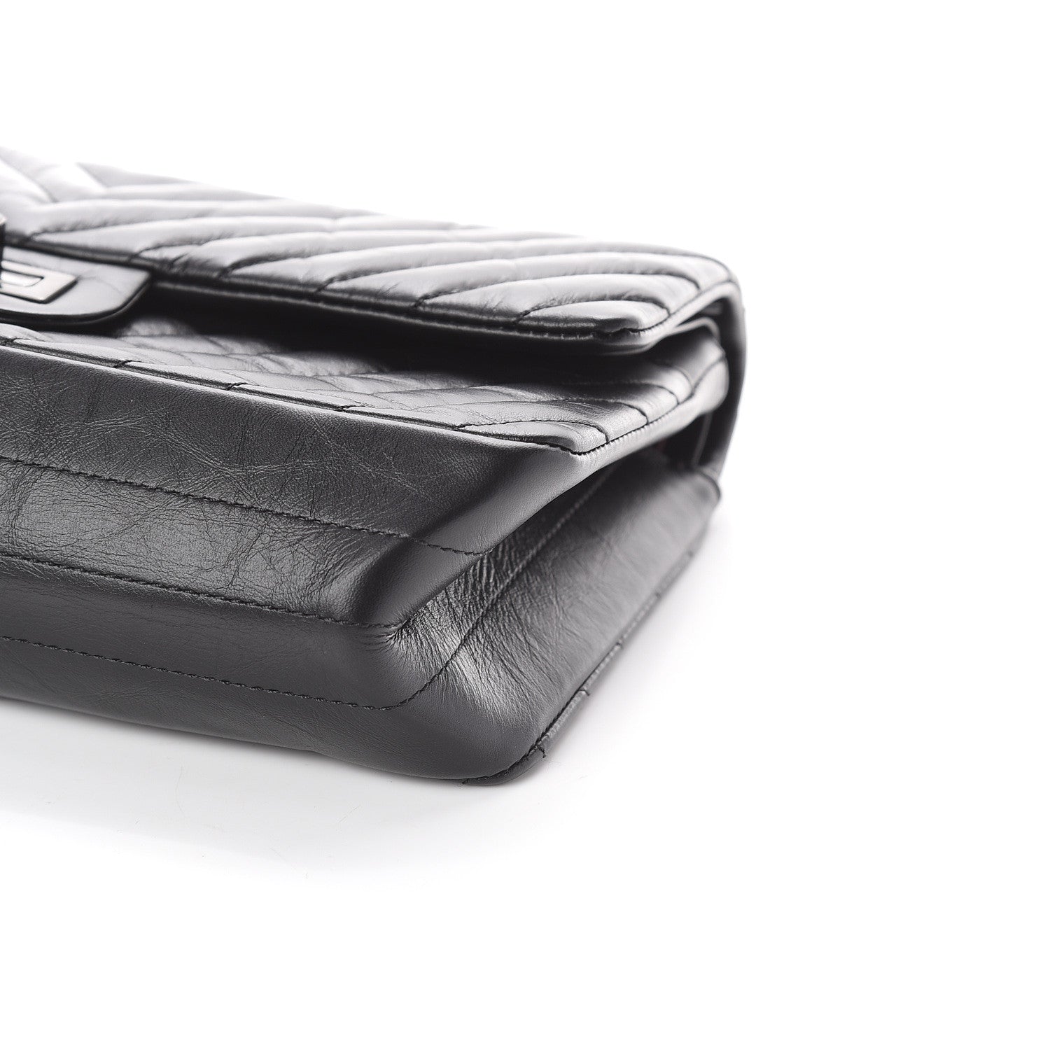 Chanel Aged Calfskin Chevron Quilted 2.55 Reissue 225 Flap So Black 8 of 8