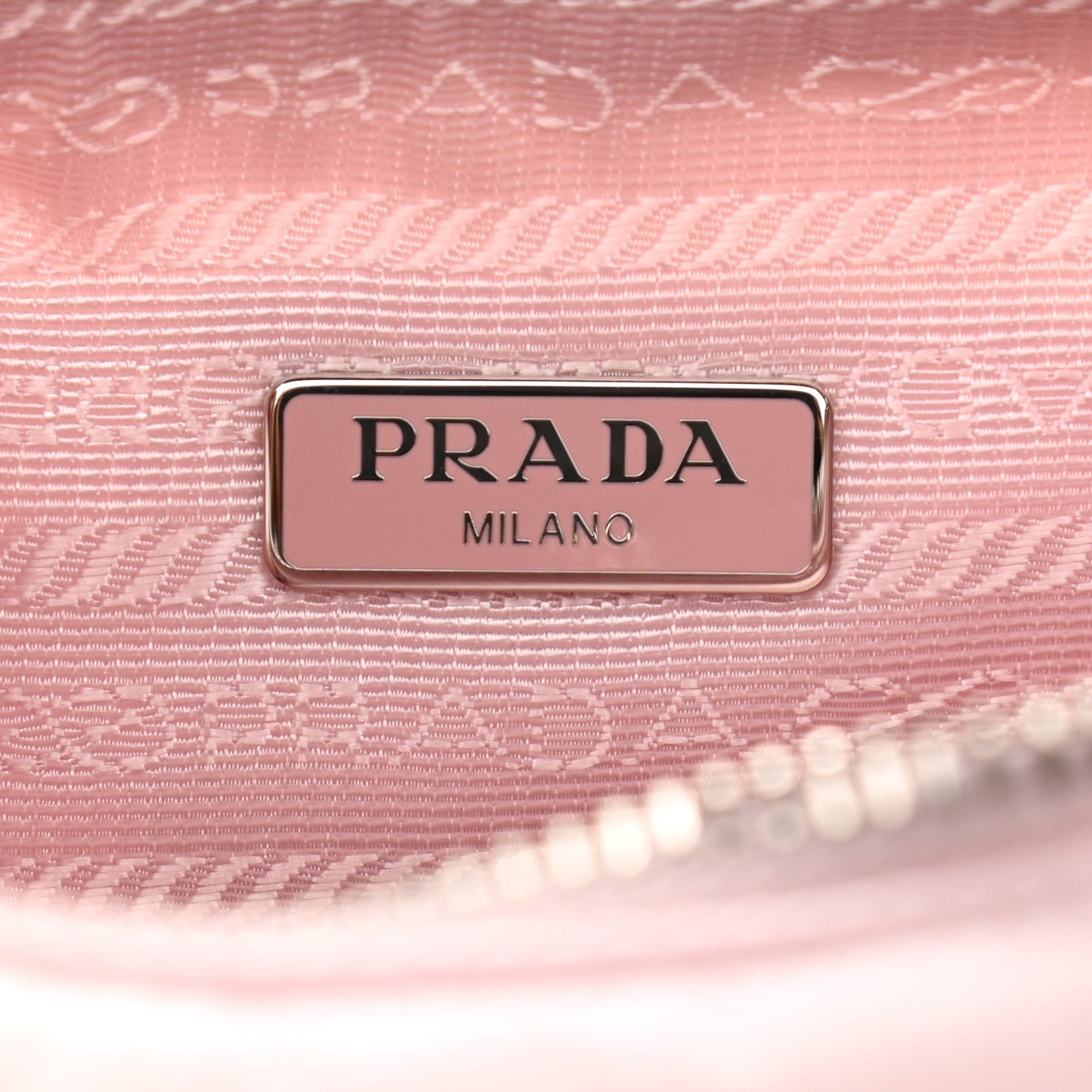 Nylon Re-Edition 2005 Shoulder Bag Alabastro