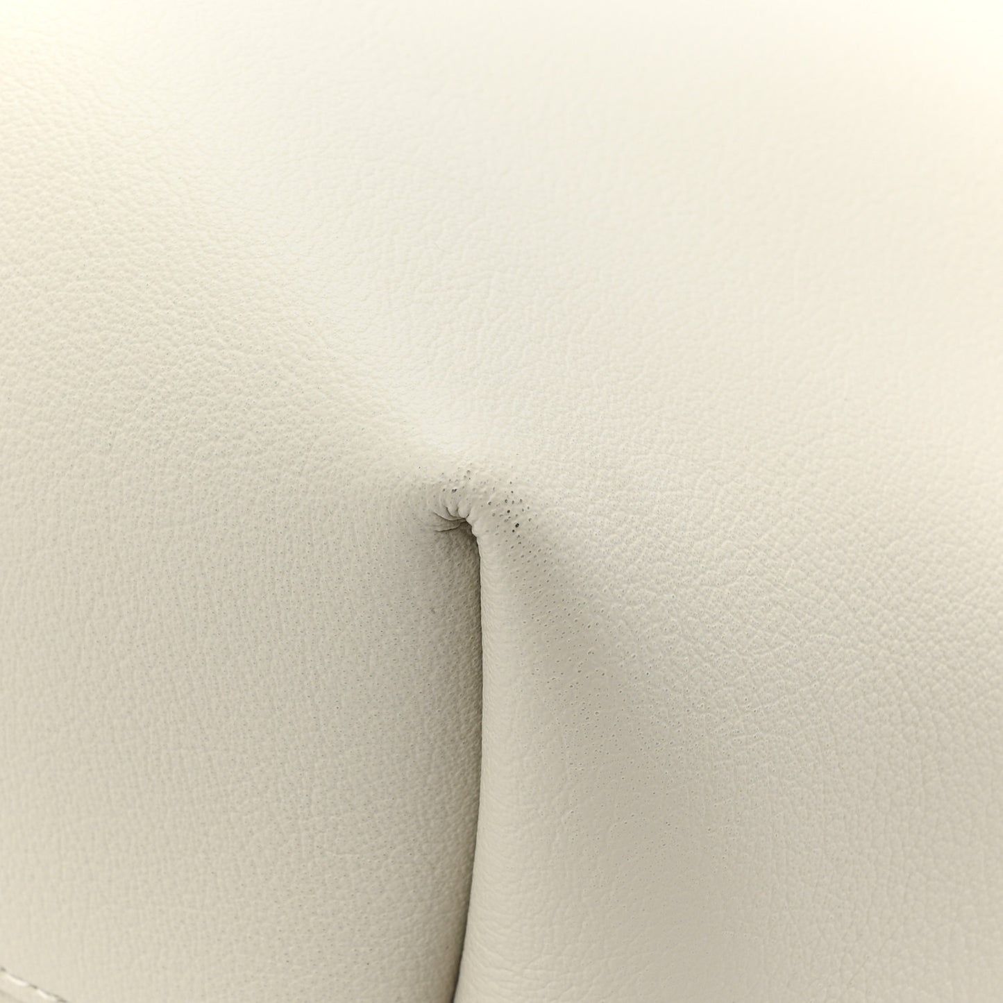 Calfskin Large Shopping Tote Crema Soft
