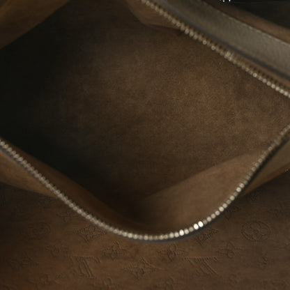 Louis Vuitton Mahina Bella Tote Galet 7 of 10