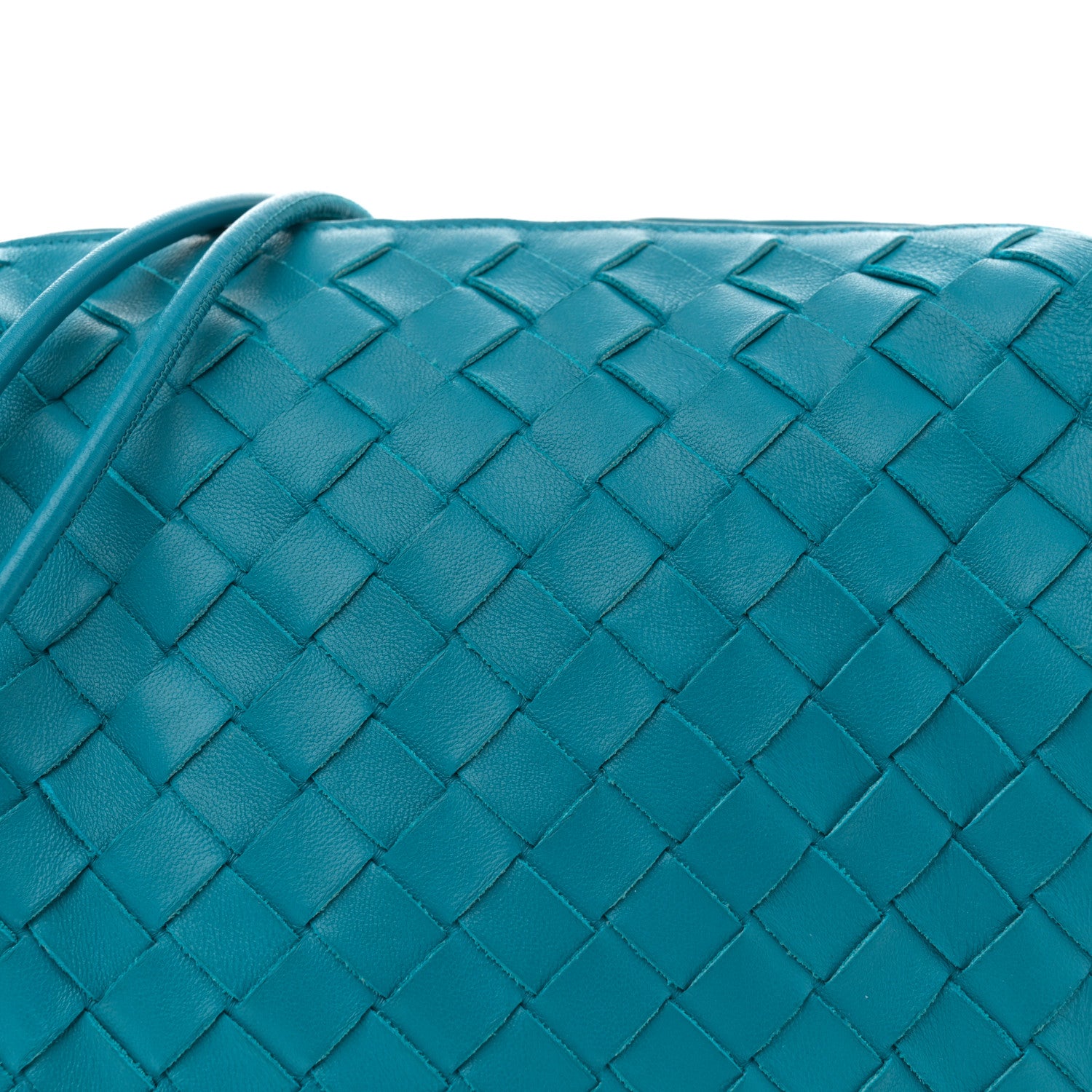 Bottega Veneta Nappa Intrecciato Medium Loop Camera Bag Pool 7 of 11