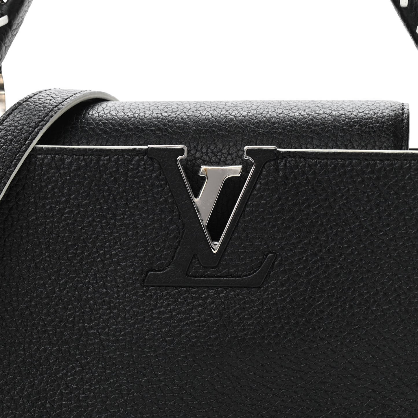 Taurillon Stitched Capucines PM Black