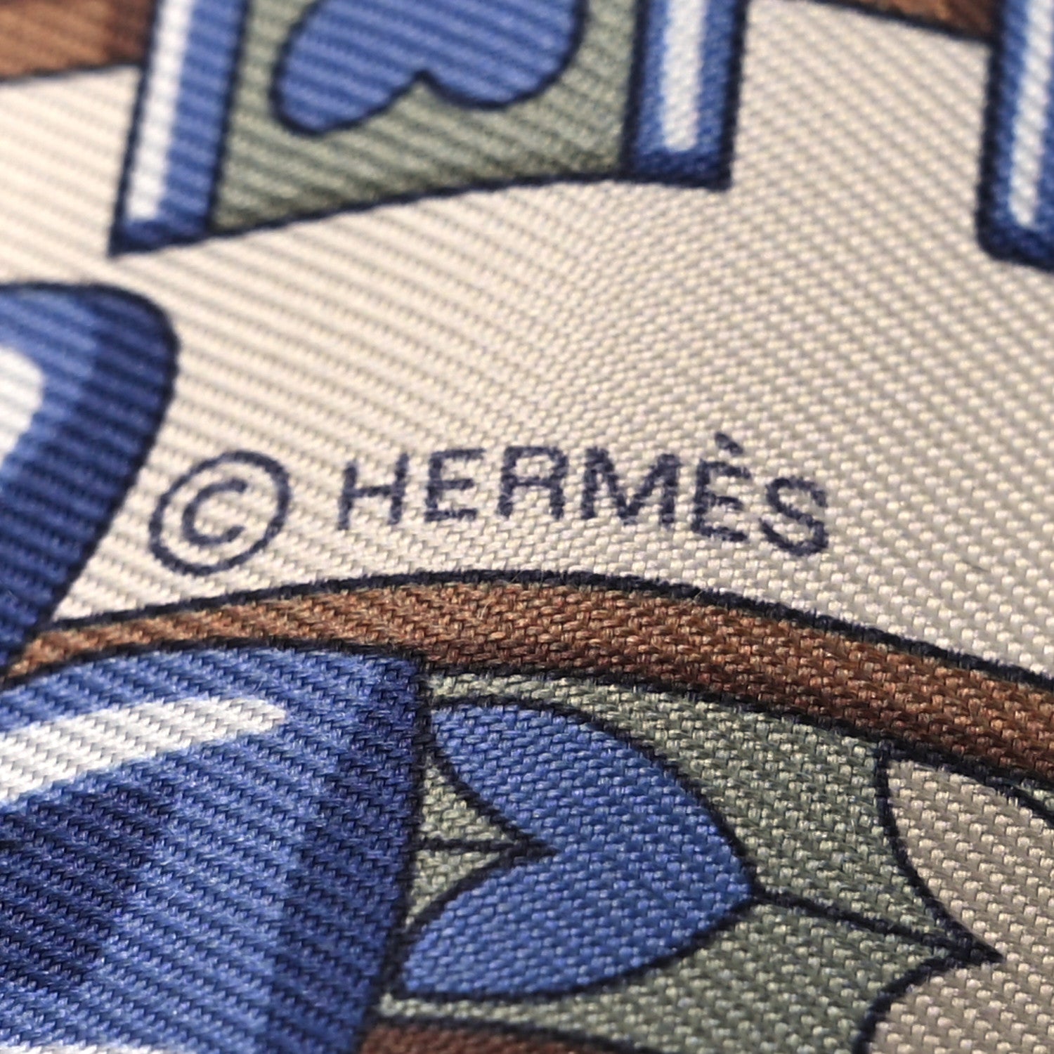 Hermes Silk Harnais De Coeur Twilly Creme Bleu Jean Vert Amande 3 of 4