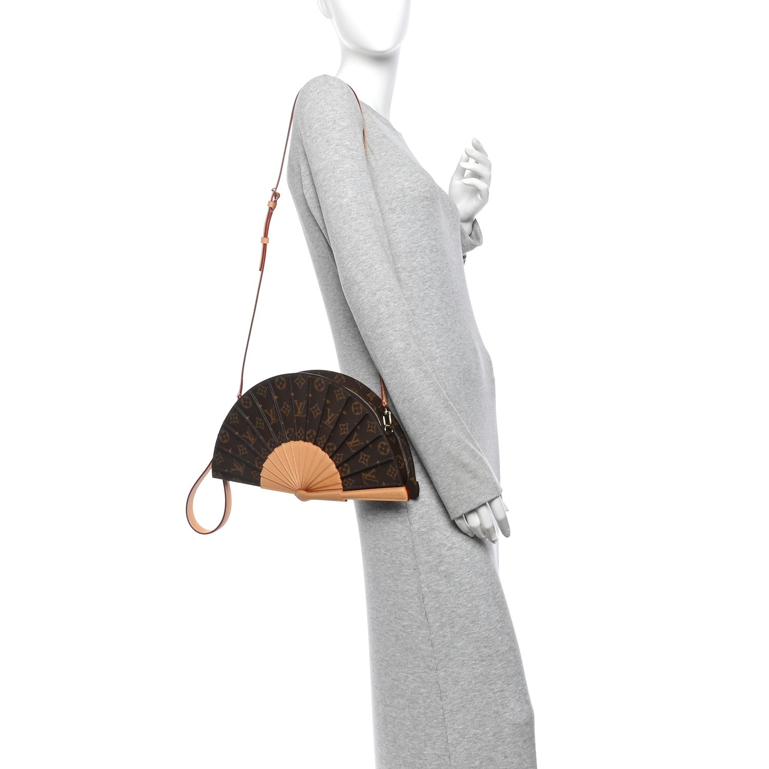 Louis Vuitton Monogram LV Fan Handag 2 of 11