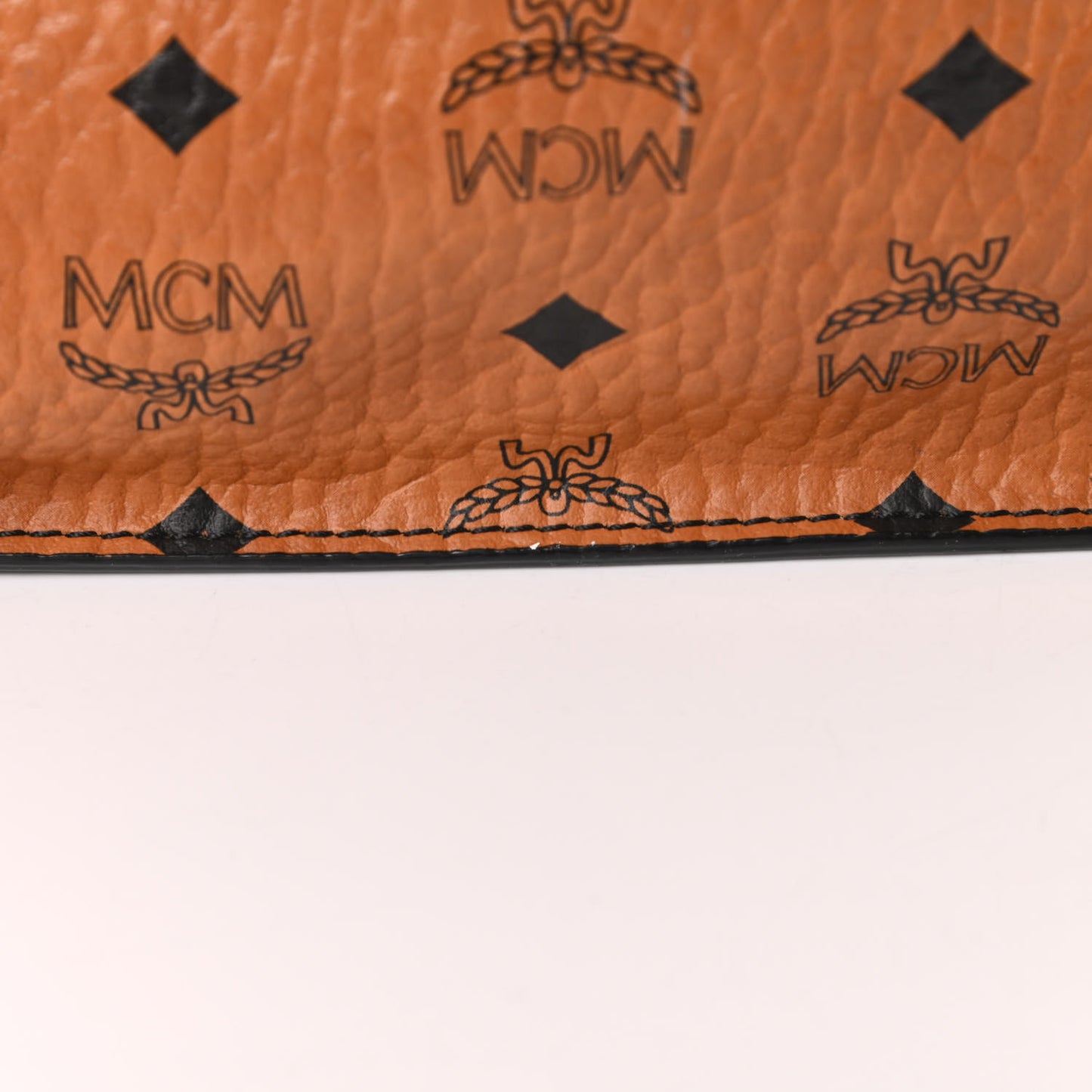 Visetos Calfskin Drawstring Shoulder Bag Cognac Black