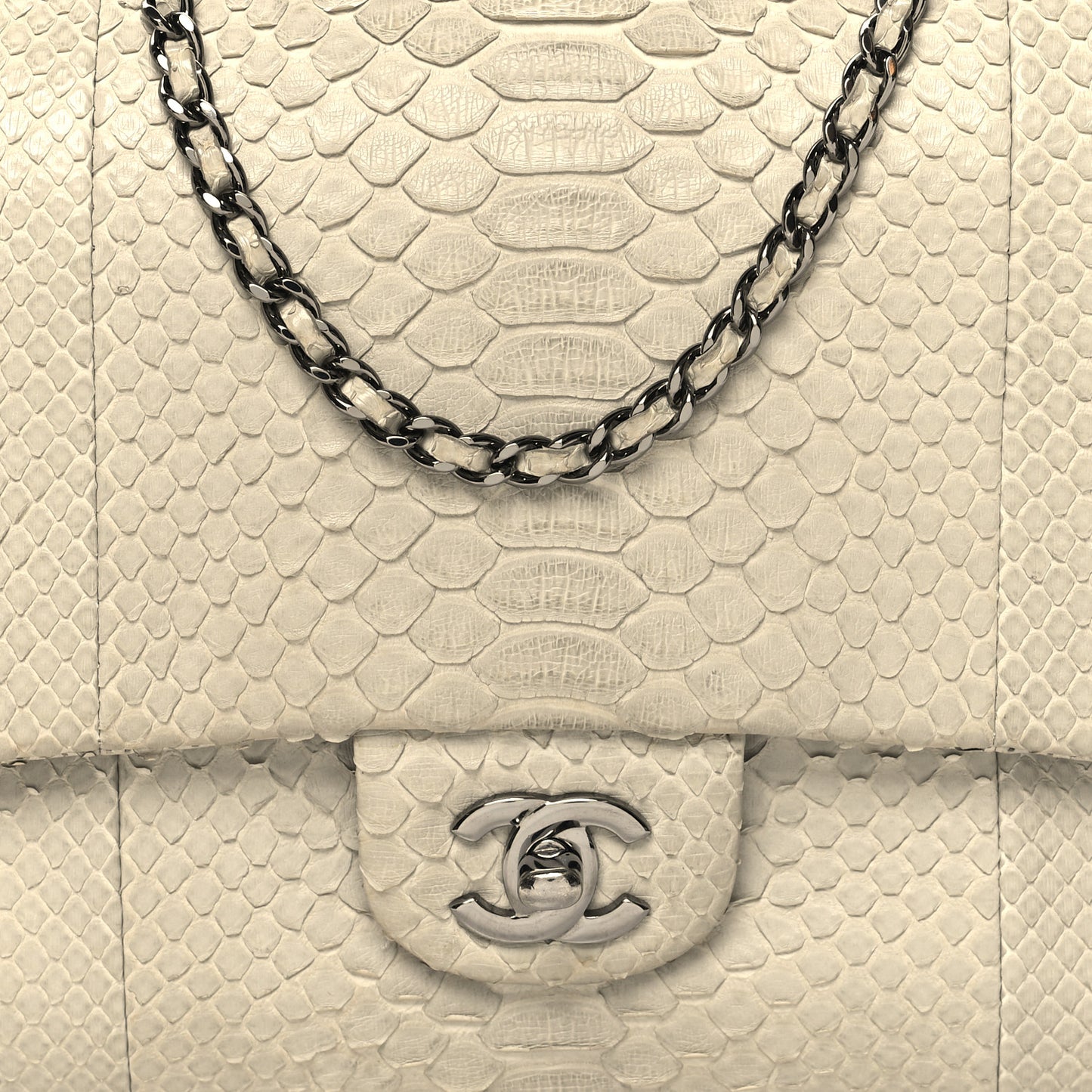Snakeskin Clutch With Chain Flap Light Grey
