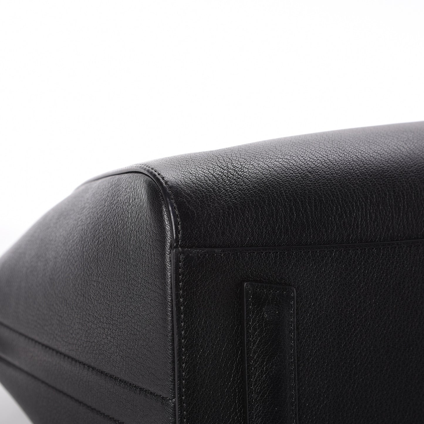 Sugar Goatskin Medium Antigona Black
