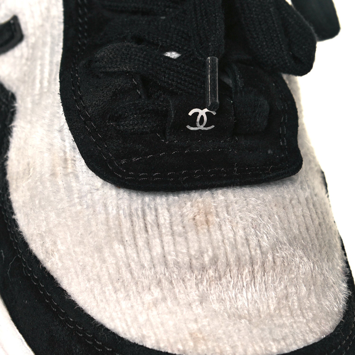 Chanel Fabric Suede Calfskin CC Sneakers 40 White Black 8 of 9