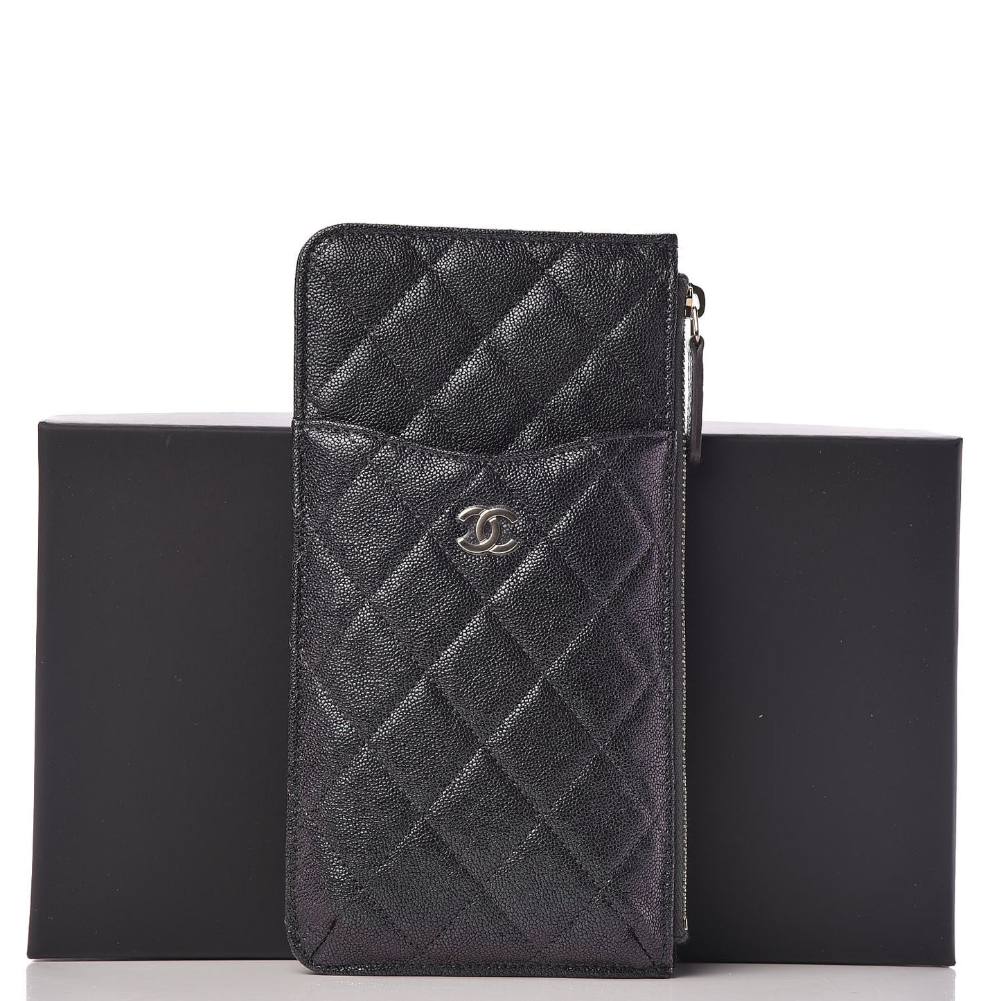 Iridescent Caviar Quilted Classic Flat Wallet Pouch Black