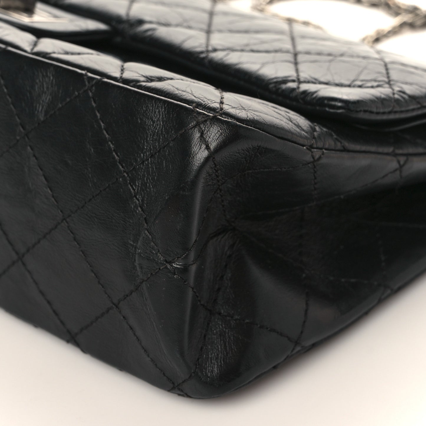 Aged Calfskin Quilted 2.55 Reissue 226 Flap Black
