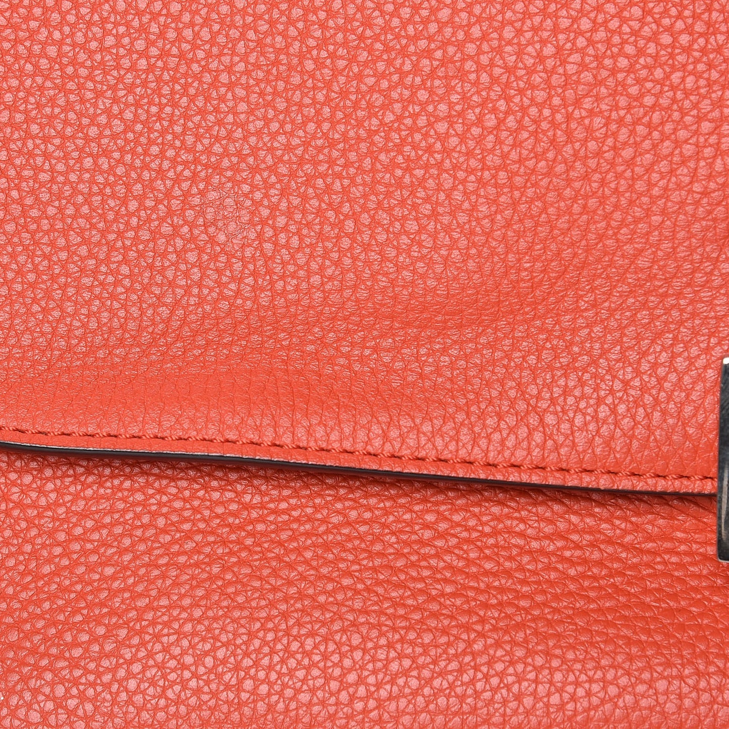 Drummed Calfskin Suede Medium Trapeze Vermillion
