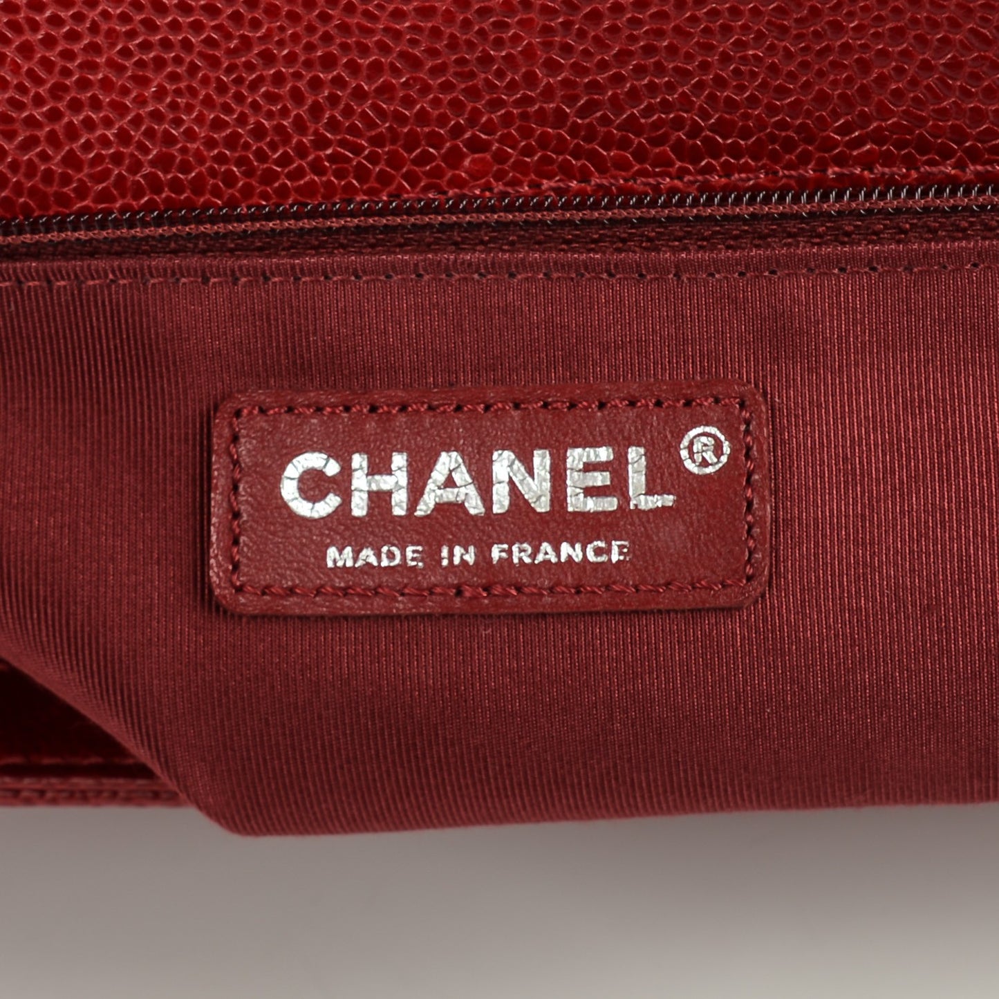 Caviar Quilted New Medium Boy Flap Dark Red
