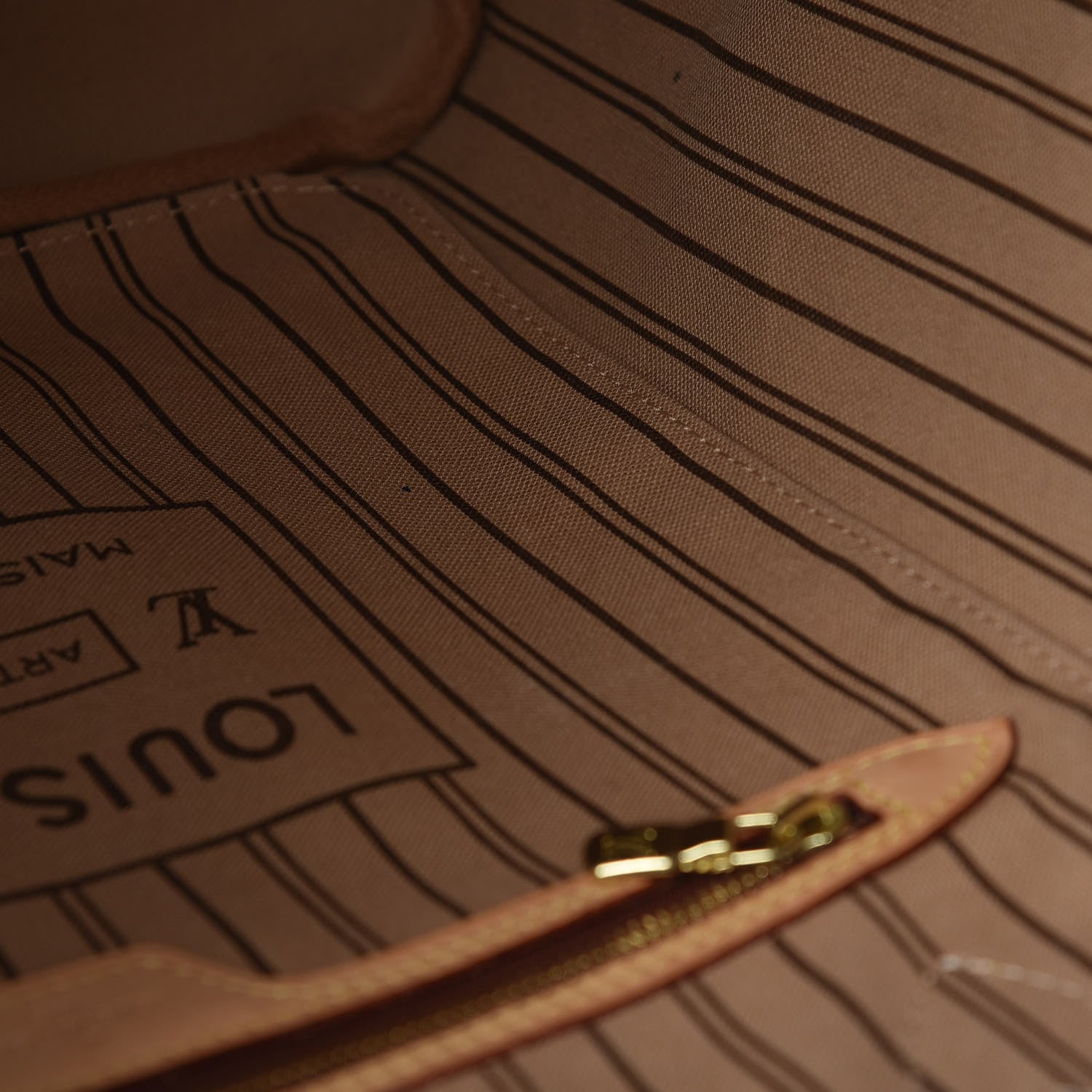 Louis Vuitton Monogram Neo Neverfull MM 13 of 22