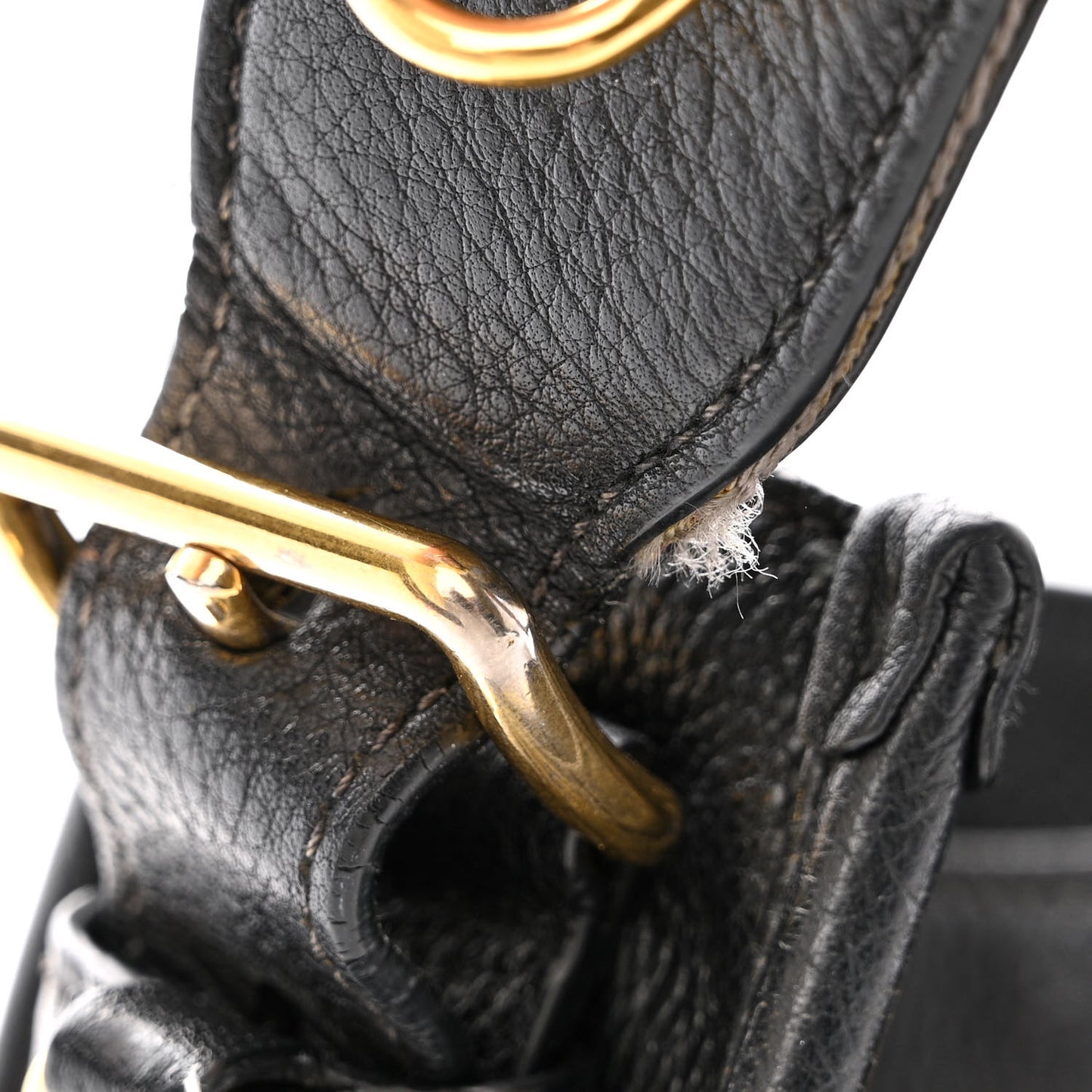 Vitello Daino Zippered Messenger Hobo Black