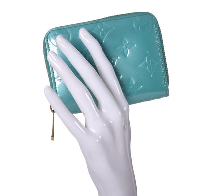 Louis Vuitton Vernis Zippy Coin Purse Blue Lagon 2 of 10