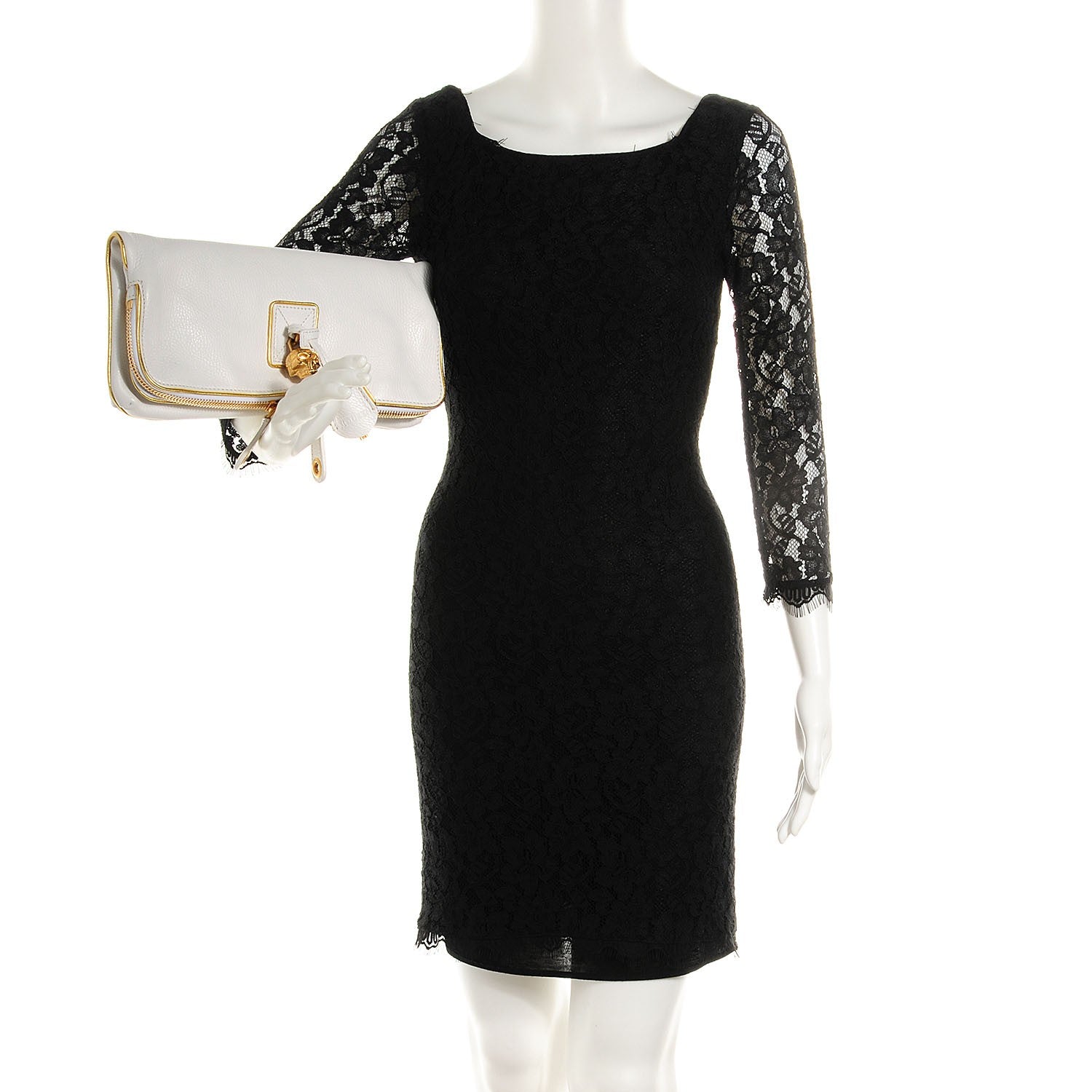 Alexander McQueen Grainy Calfskin Padlock Skull Clutch White 2 of 7