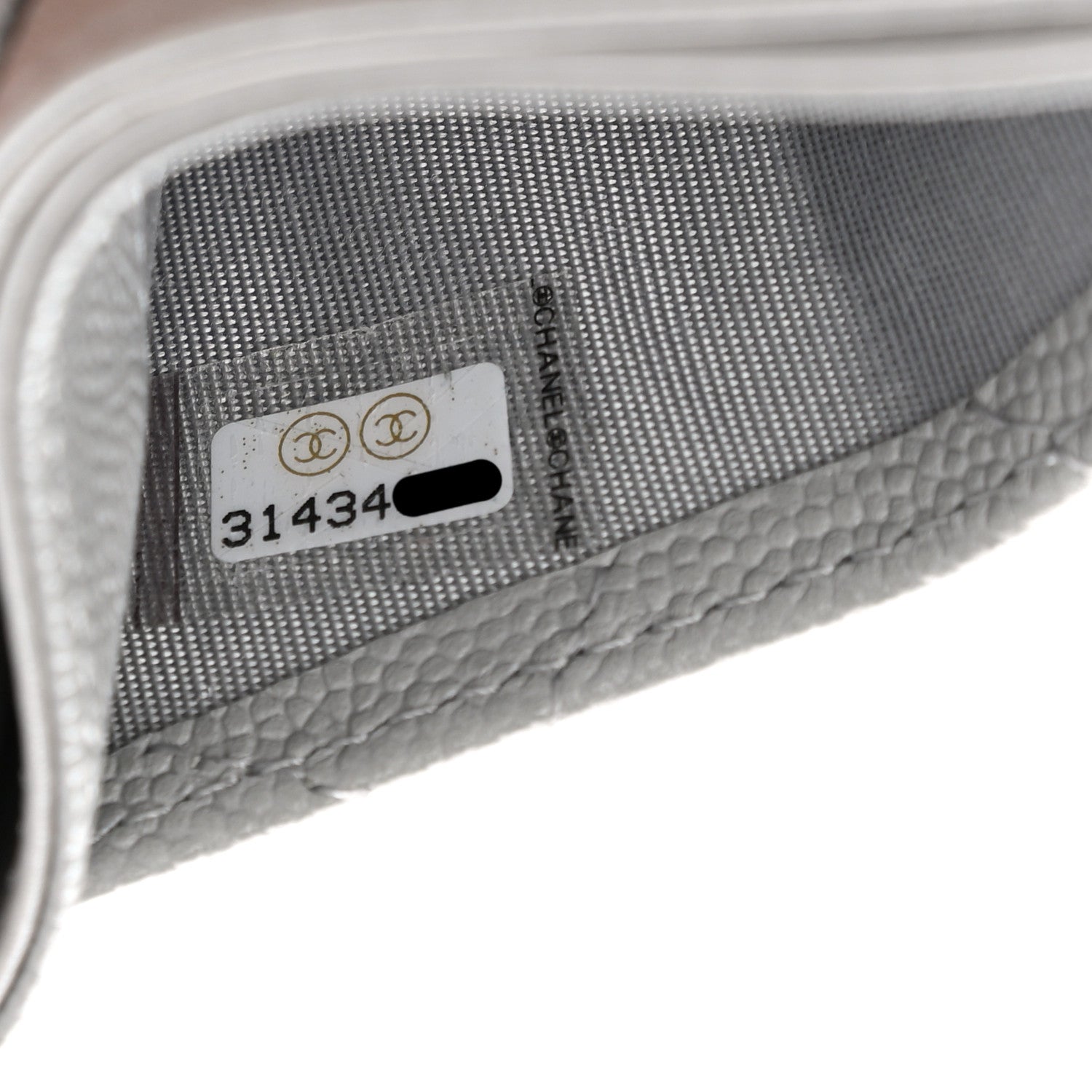 Chanel Caviar Quilted Card Holder Grey 8 of 9