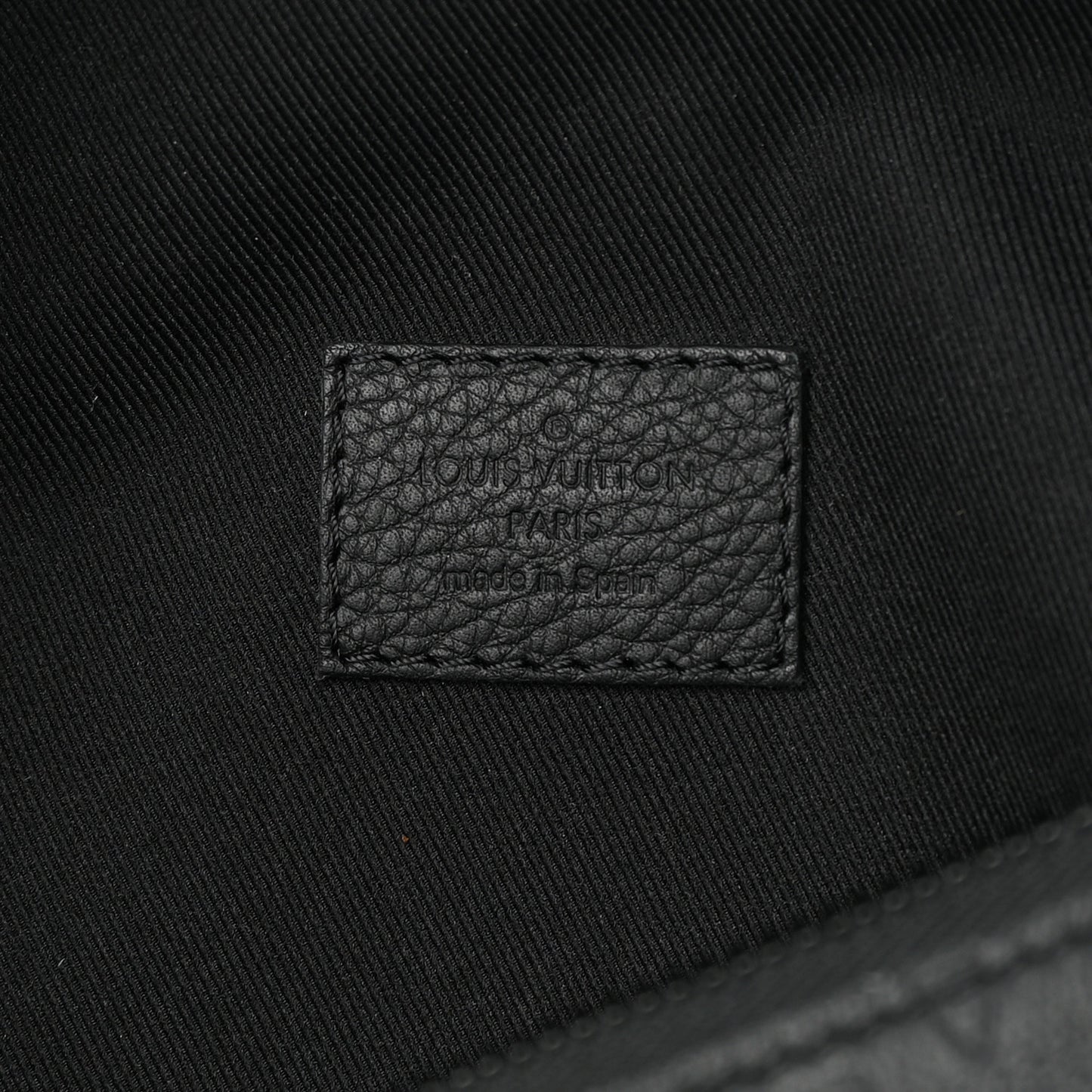 Calfskin Monogram Shadow Discovery Bumbag Black