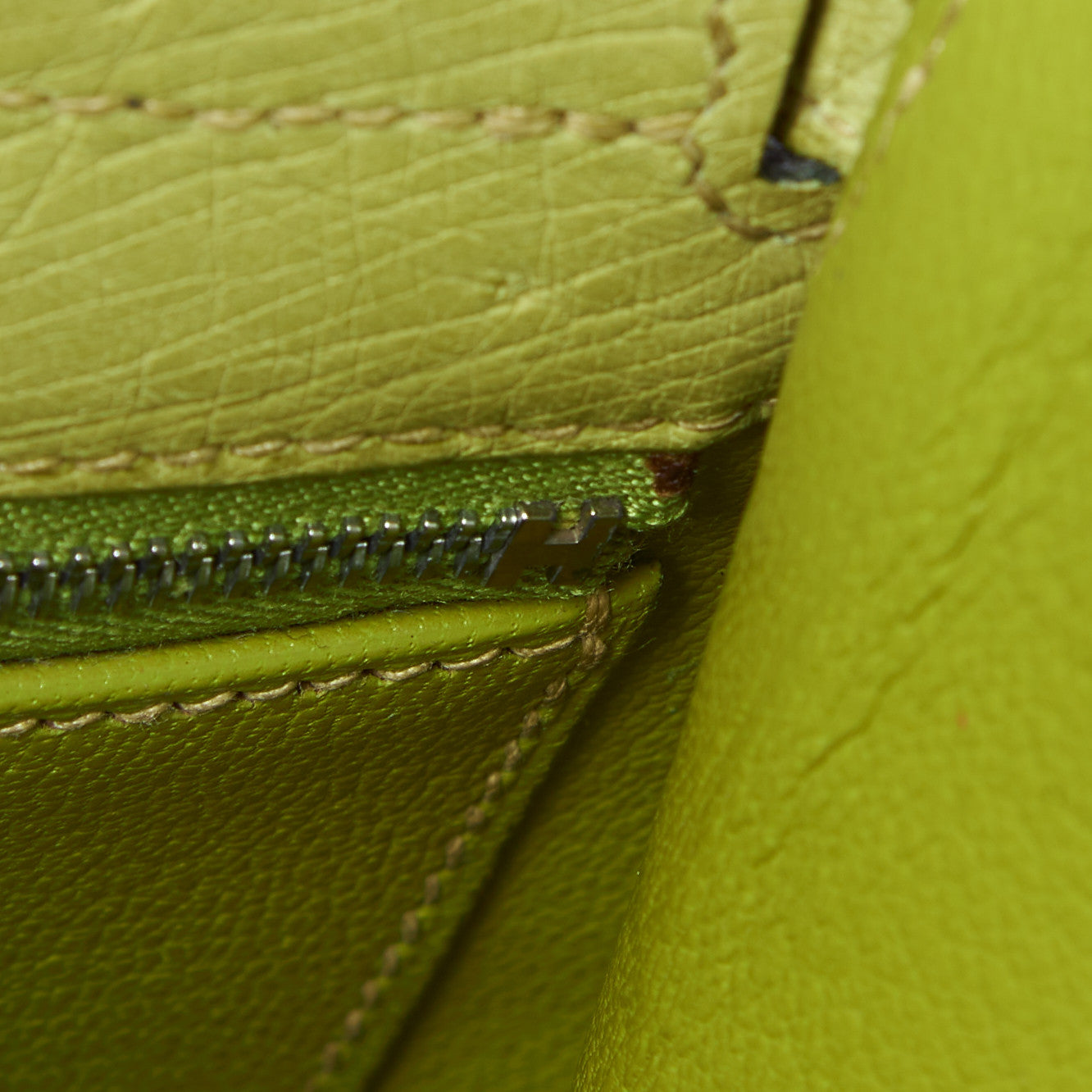 Ostrich Kelly Sellier 32 Vert Anis