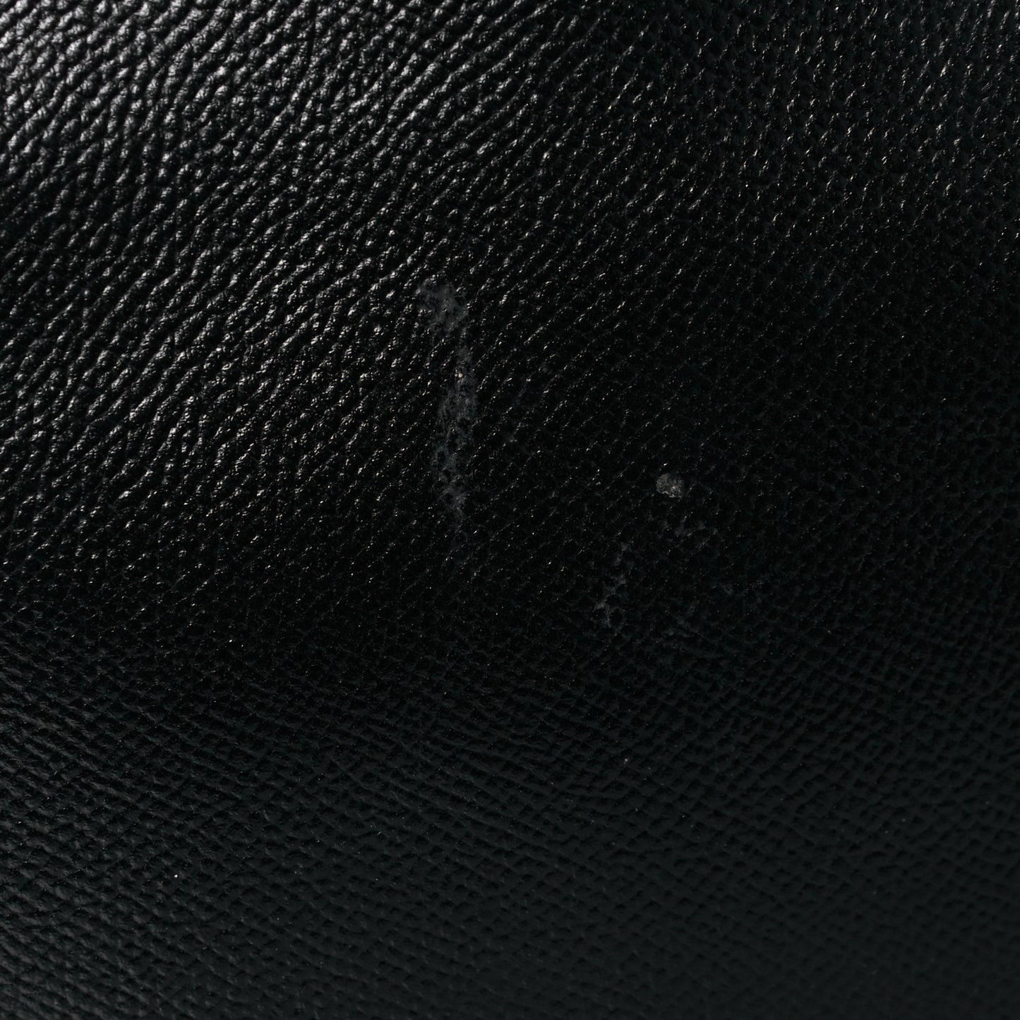 Hammered Calfskin Vara Bow Chain Tote Black
