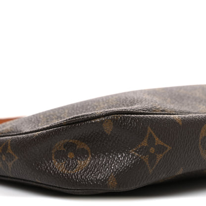 Louis Vuitton Monogram Pochette Accessories 9 of 10