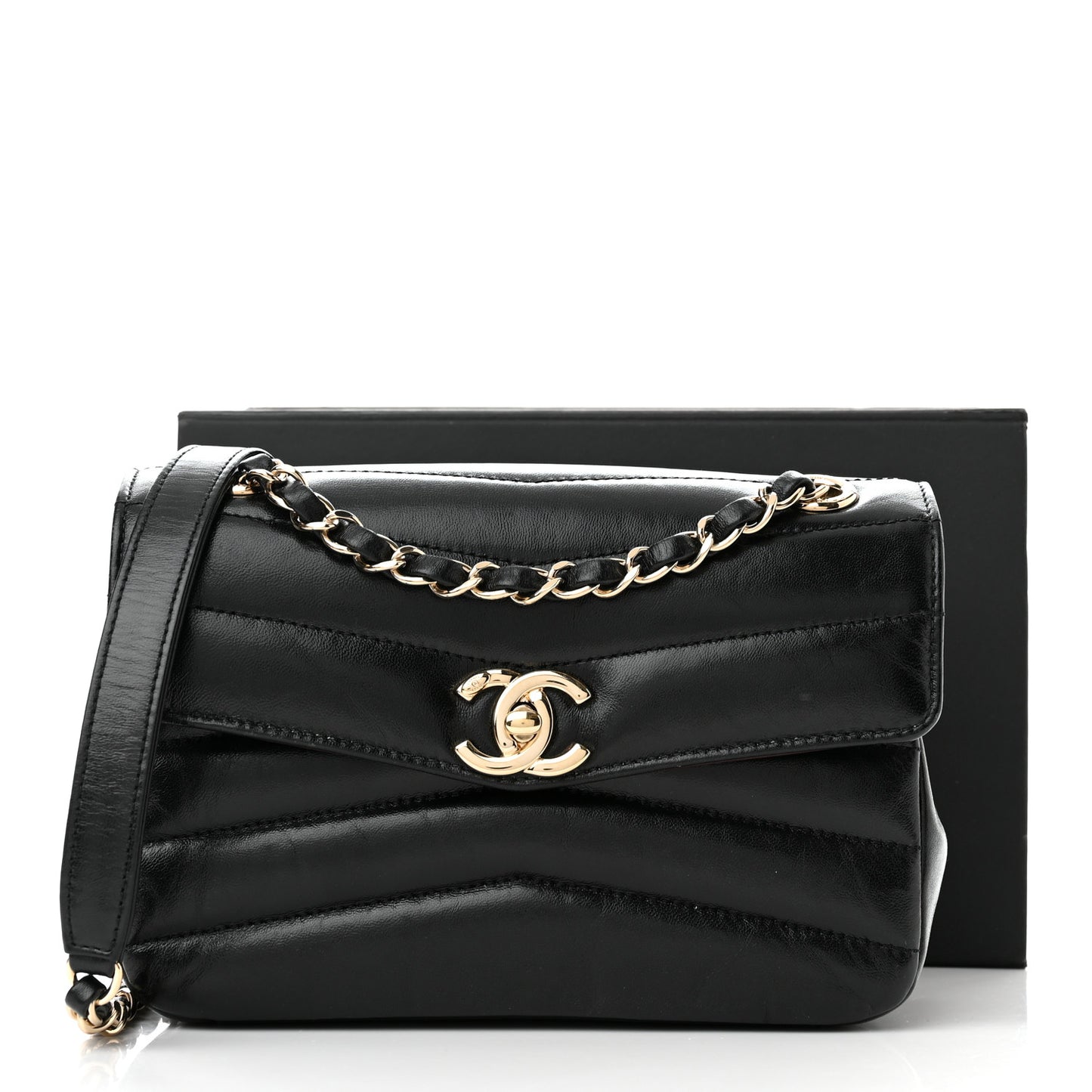 Shiny Lambskin Quilted Small Chevron Miroir Black