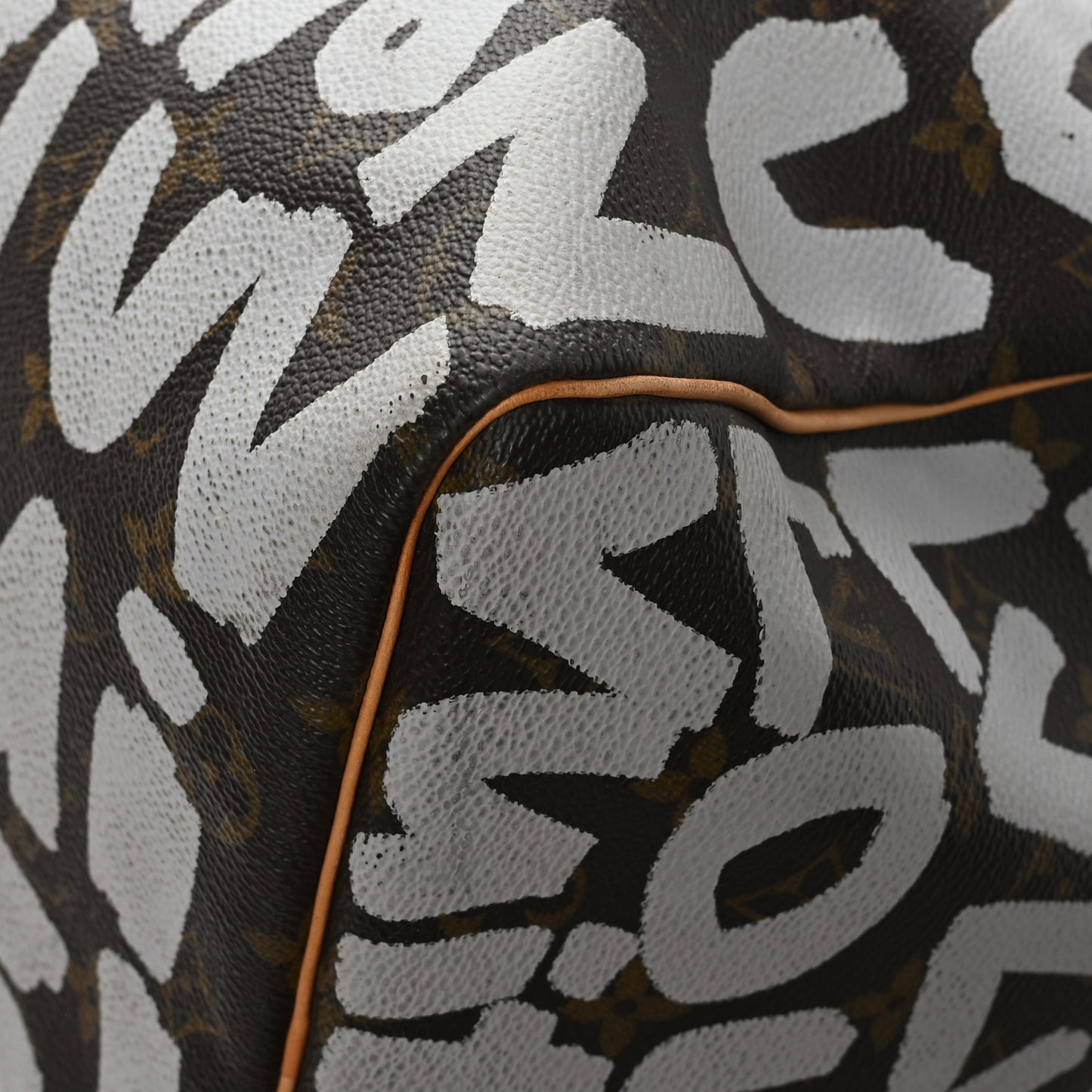 Graffiti Keepall 50 Silver