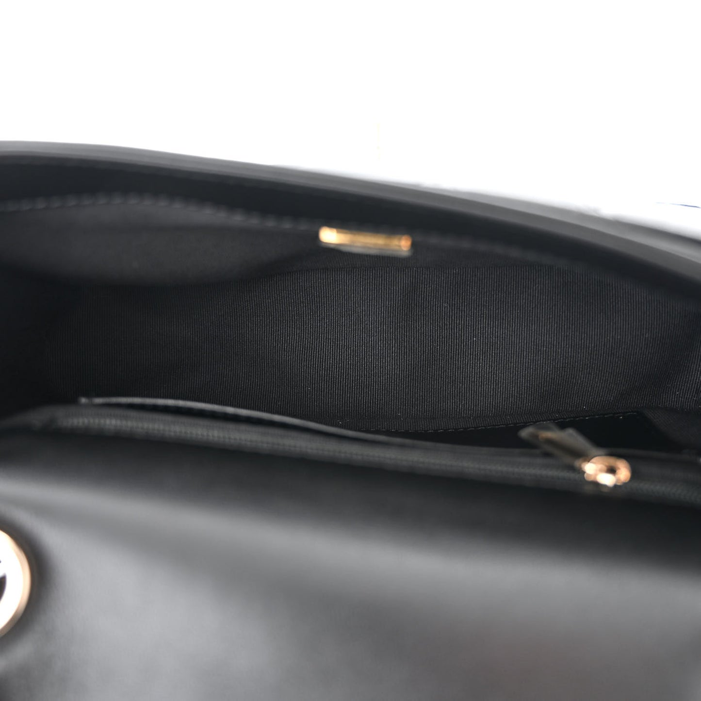 Lambskin Quilted Patent Calfskin Flap Black