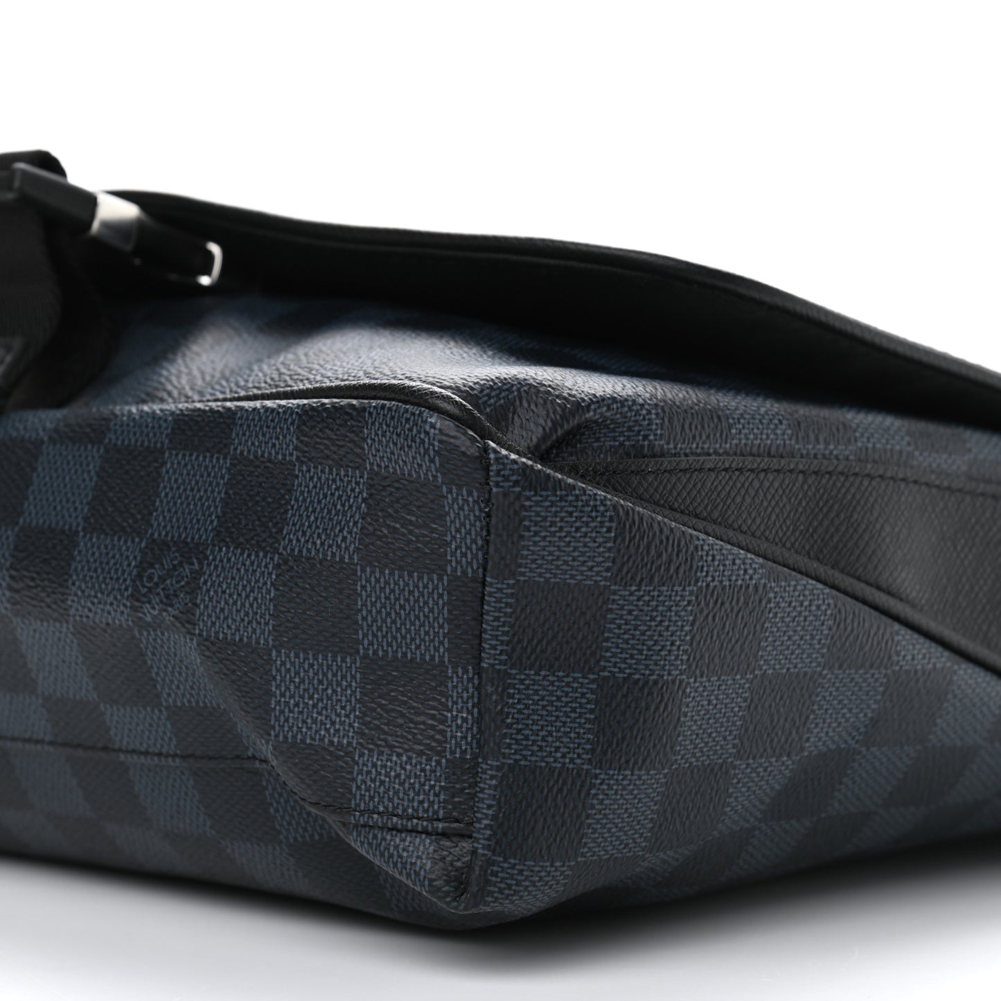 Damier Cobalt Matchpoint Messenger