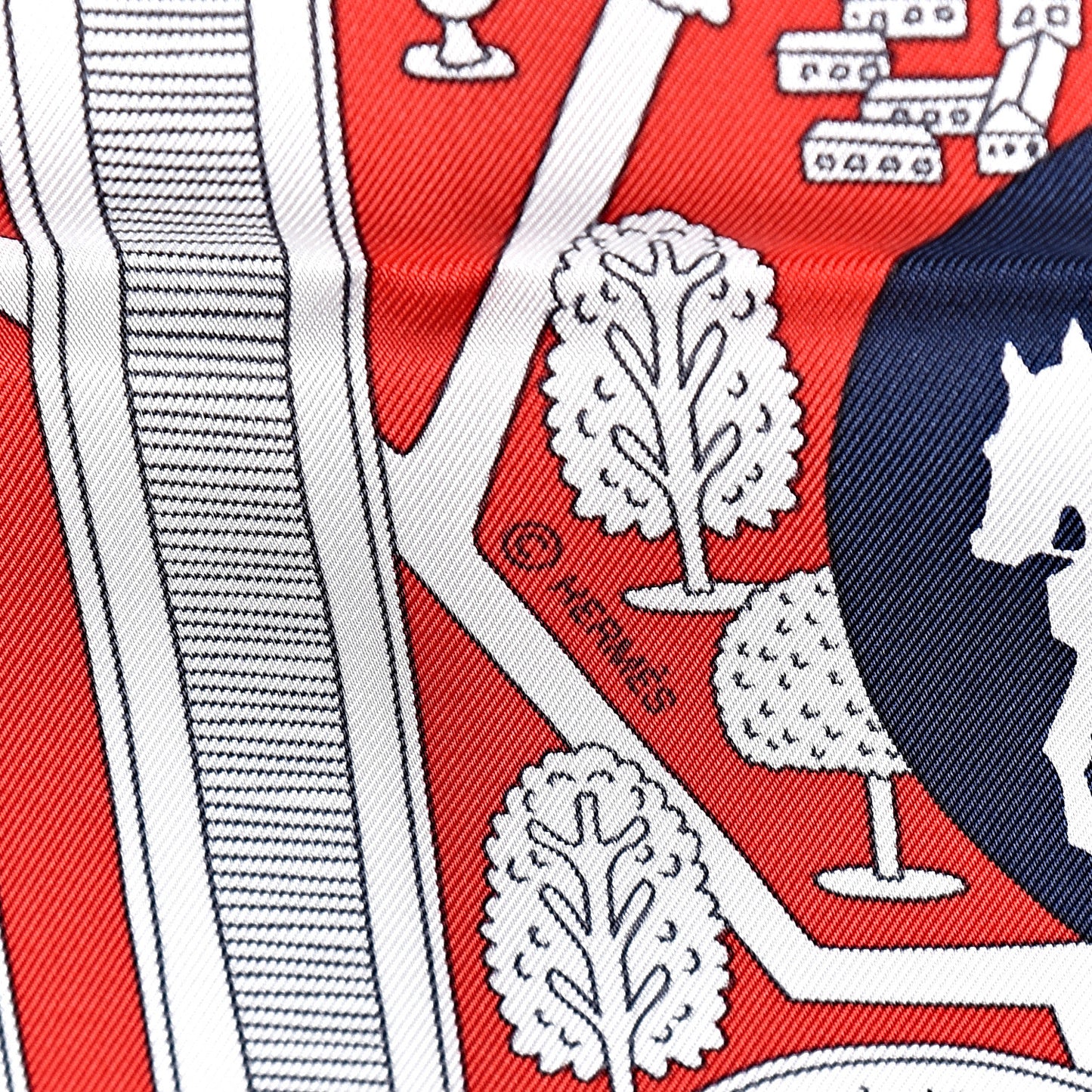 Silk Les Nouveaux Amoureux de Paris Scarf 90 Rouge Vif Marine Blanc