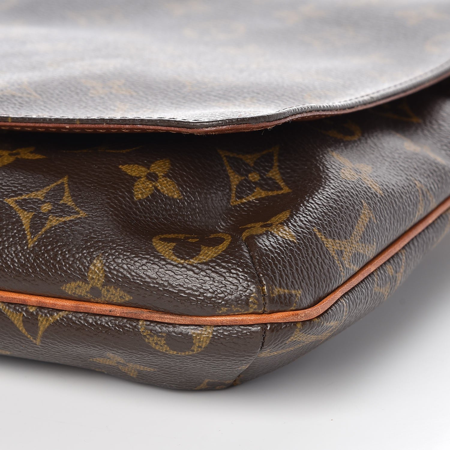 Louis Vuitton Monogram Musette Salsa 13 of 13